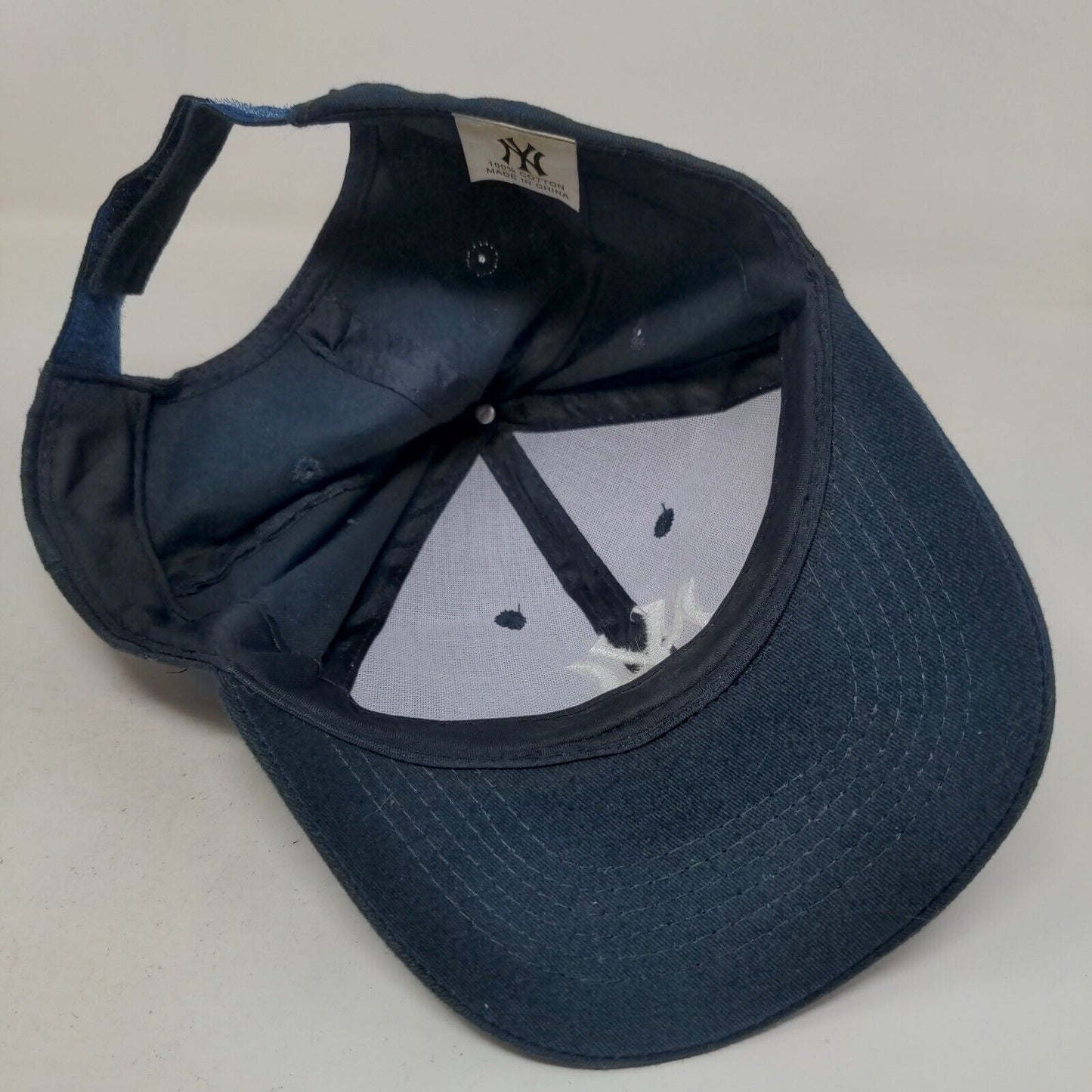 New York Yankees Men's Strapback Hat Blue Embroidered Logo MLB 100% Cotton