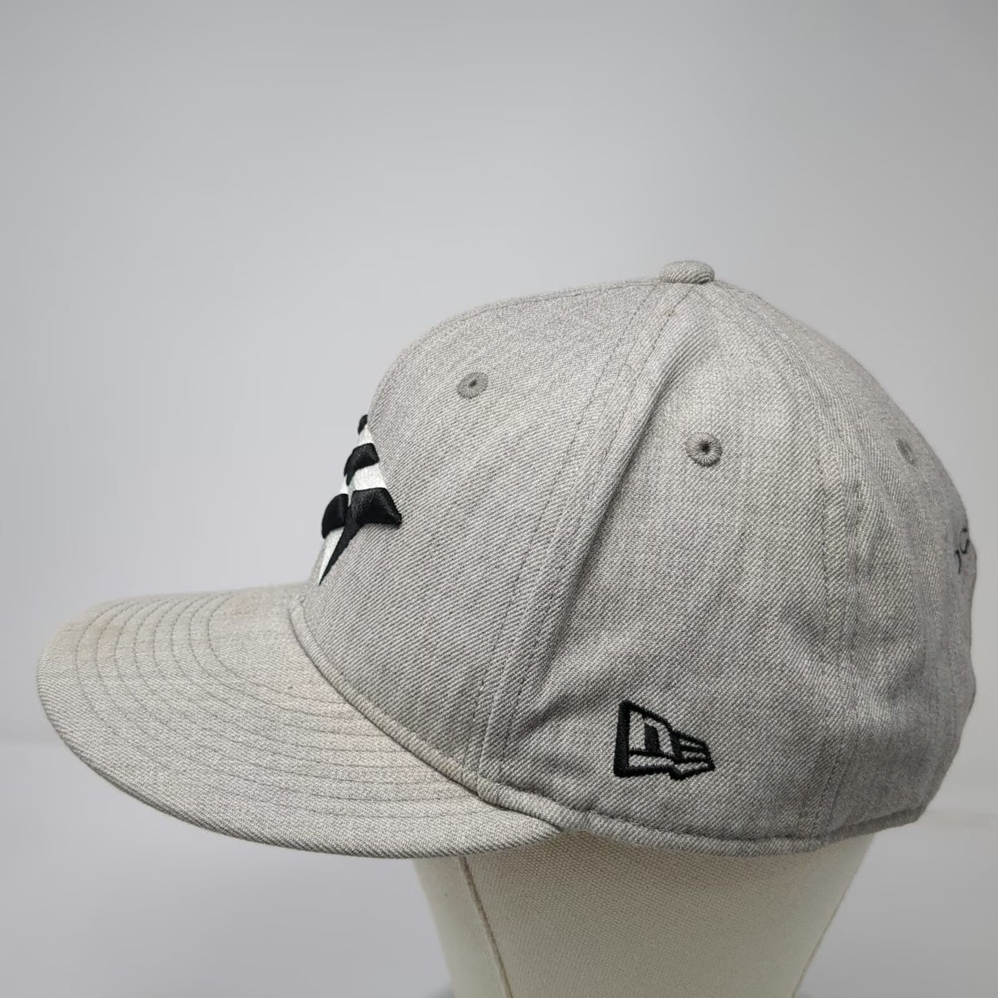 New Era Snapback Gray One Size Roc Nation Paper Plane Logo Flat Bill Hat 9FIFTY