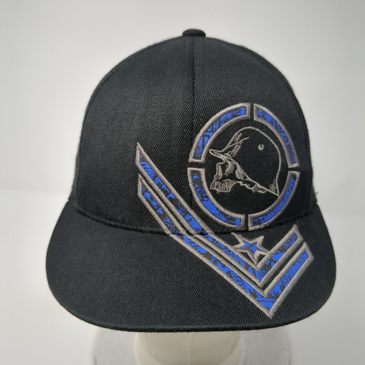 Metal Mulisha Fitted Hat Black Embroidered Skull Helmet Logo FlexFit Vintage