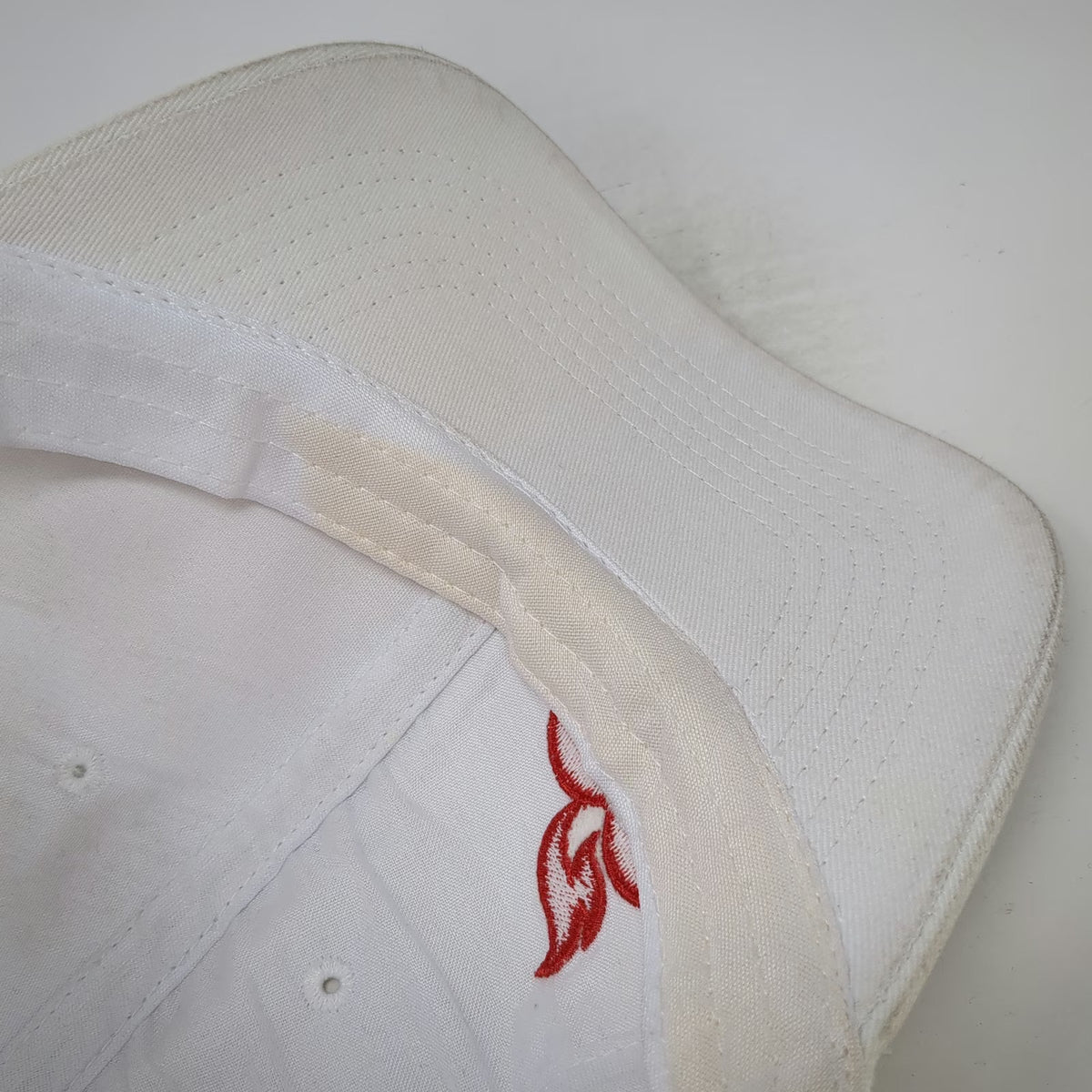 White Baseball Cap One Size American Heart Association Heart Walk Survivor Hat