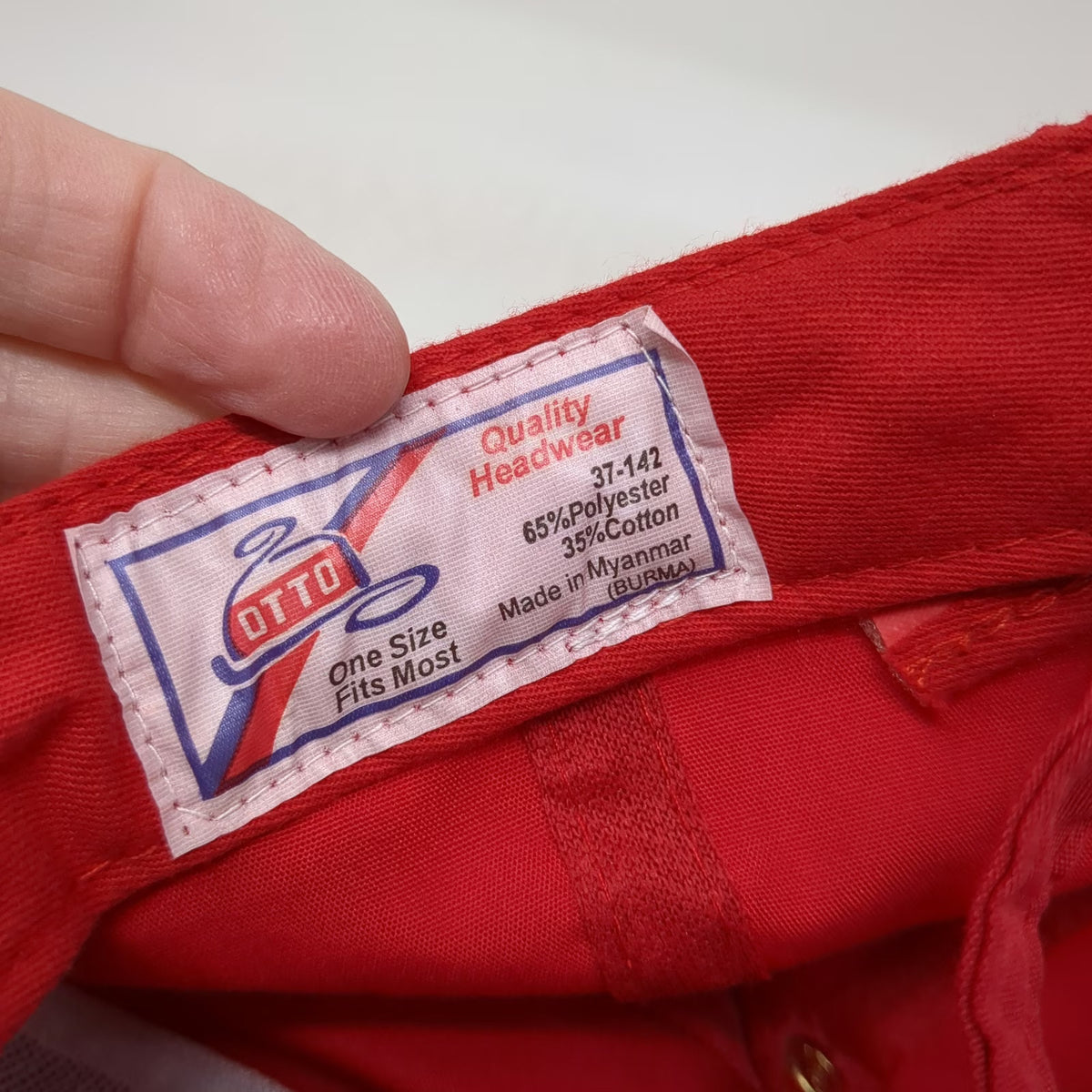 OTTO 5 Panel Red Hat One Size Slideback Red Baron RC Modelers Eastern Idaho Rope
