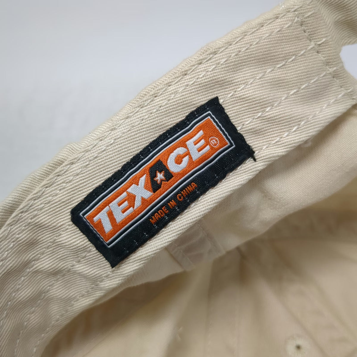Texace The Island Golf Club Baseball Cap Beige One Size Shamrock 1890 Crest Hat