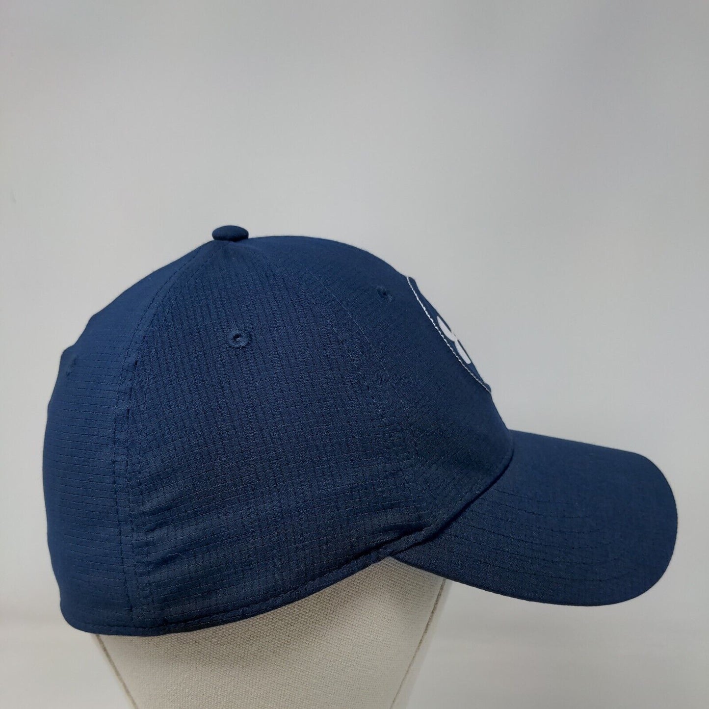 Under Armour Golf Fitted Hat Blue Size L/XL Lightweight Breathable 6 Panel