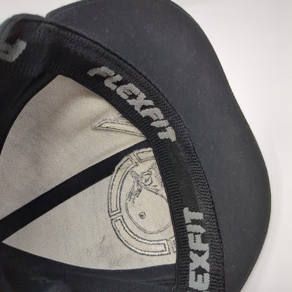 Metal Mulisha Fitted Hat Black Embroidered Skull Helmet Logo FlexFit Vintage