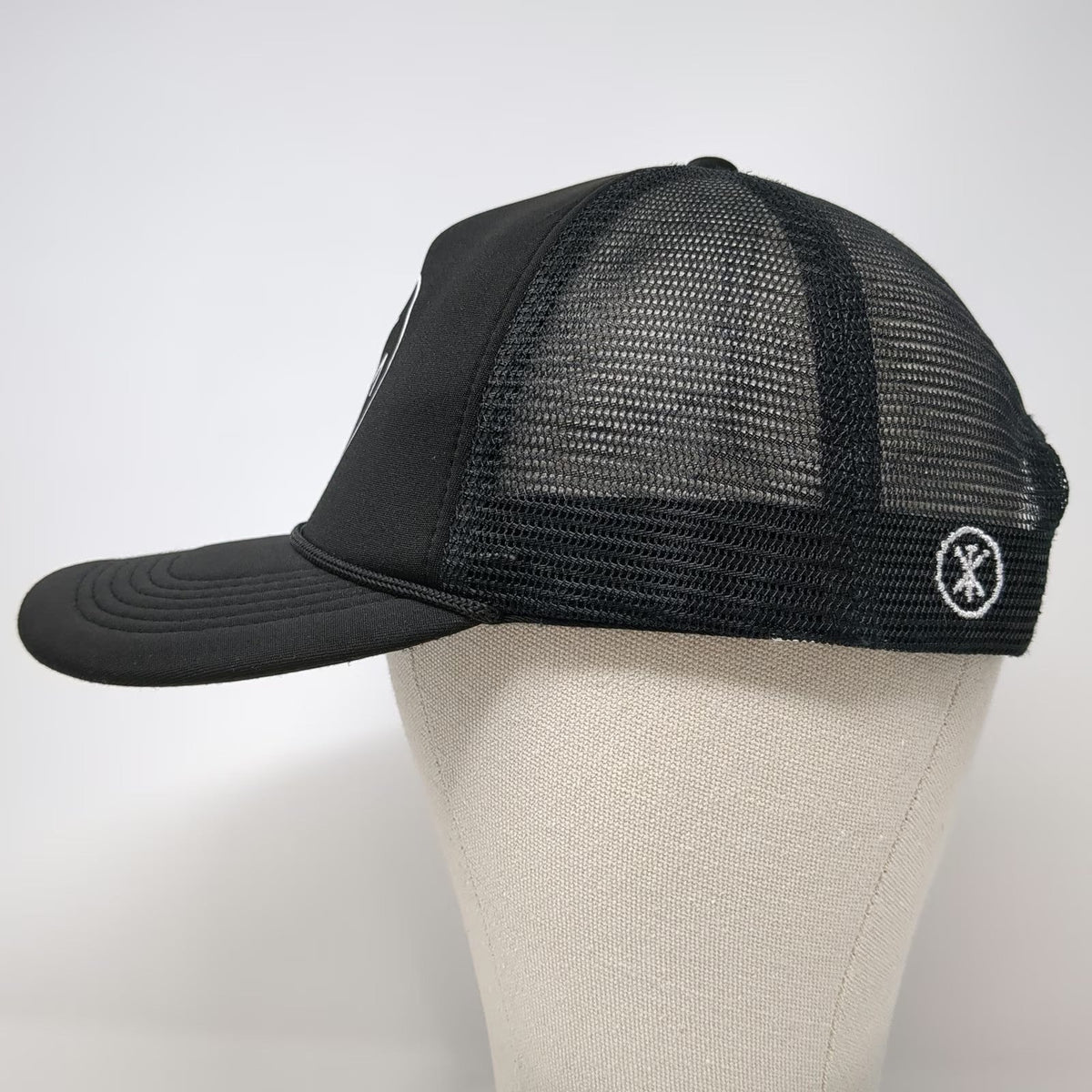 Trucker Hat Black One Size Mesh Back Snapback Foam Front Mama White Graphic