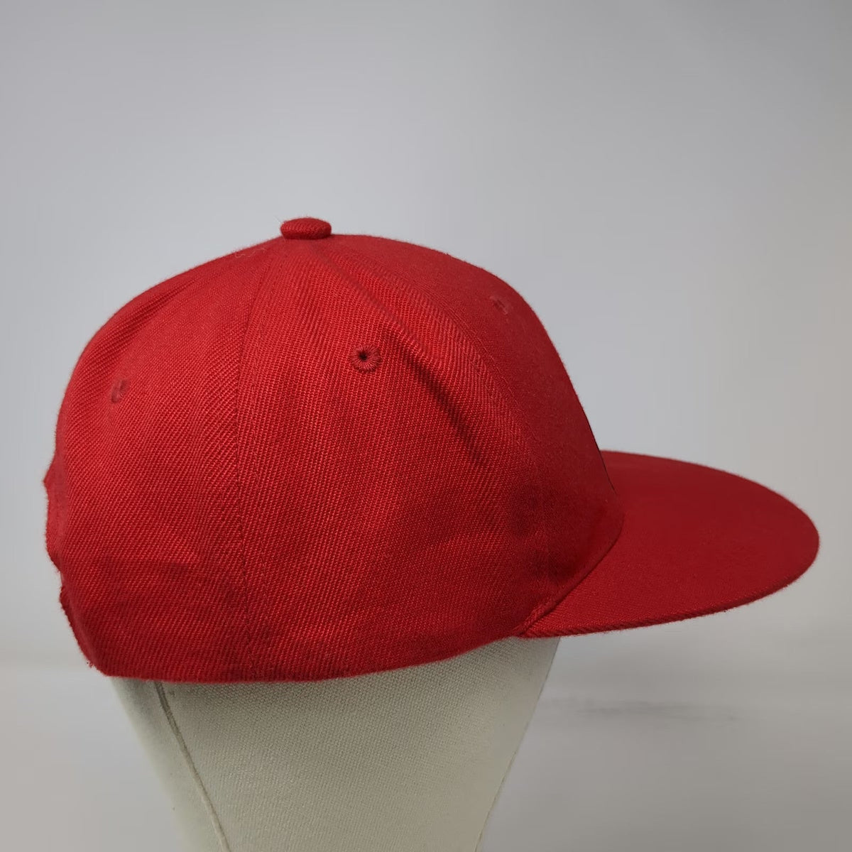 Six Flags Snapback Hat Red OSFM The Flash DC Comics Lightning Bolt Adjustable