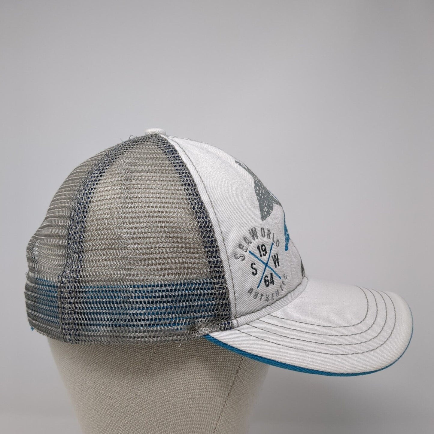 SeaWorld Authentic 1964 Snapback Trucker Hat Multicolor OS Adjustable Mesh Back