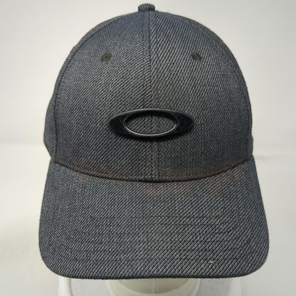 Oakley Baseball Cap Gray XL Flexfit Rubber Logo Denim Texture Curved Brim Hat