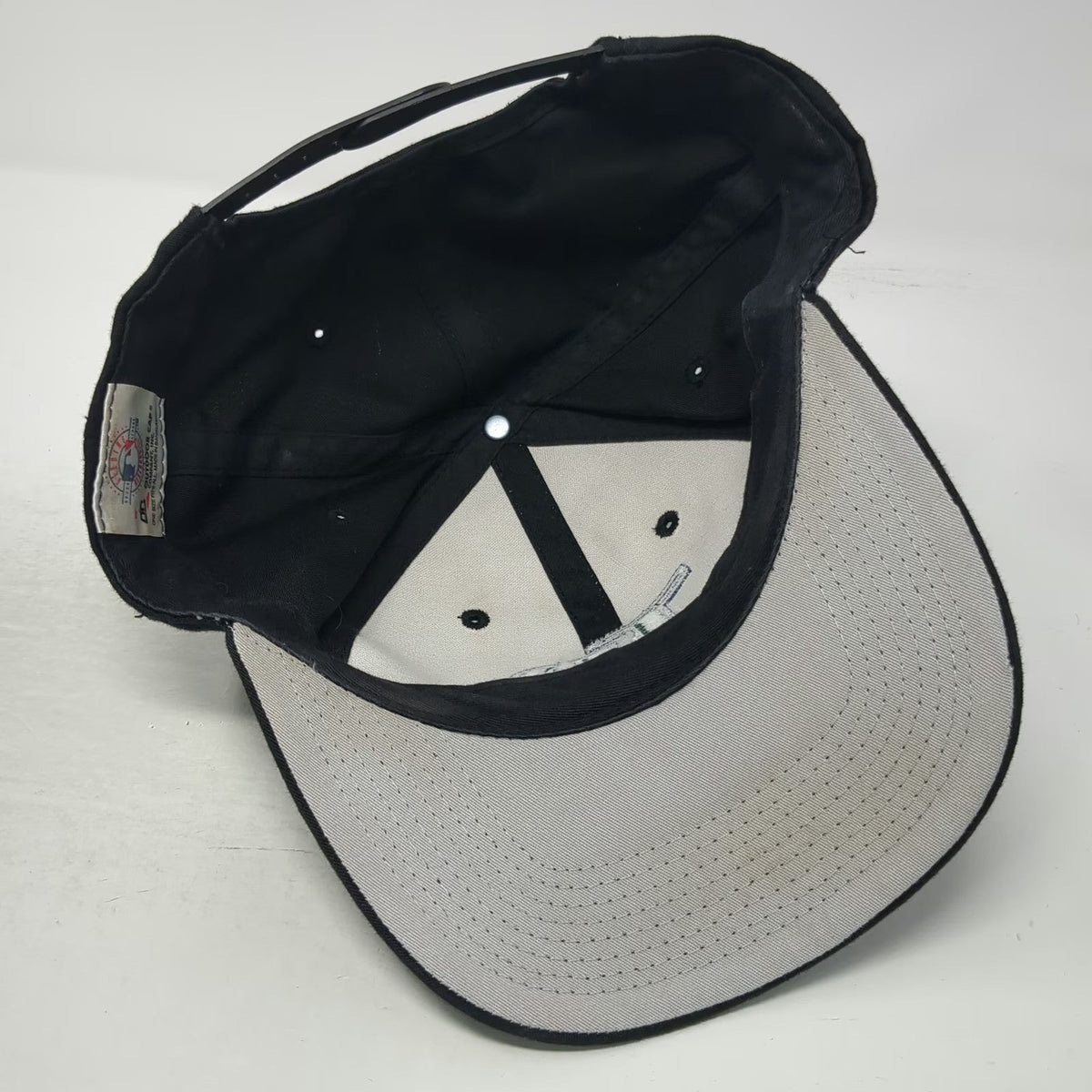 Outdoor Cap Tampa Bay Devil Rays MLB Snapback Hat Black One Size Gray Underbrim