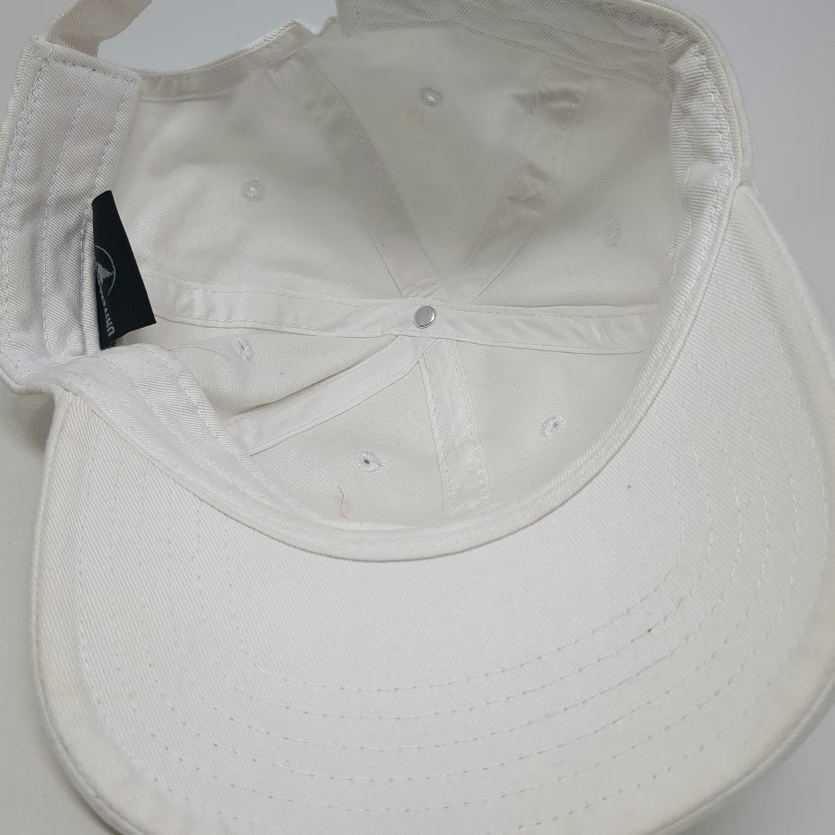 Universal Studios Baseball Cap White One Size Pink Embroidered Logo Slideback