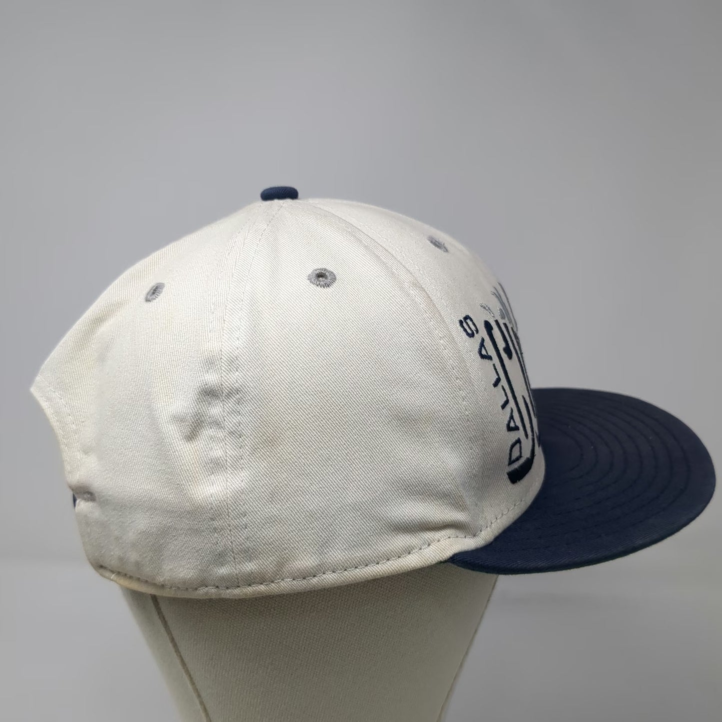 New Era Dallas Cowboys NFL Snapback Hat White Blue Size L Flat Brim Green Under