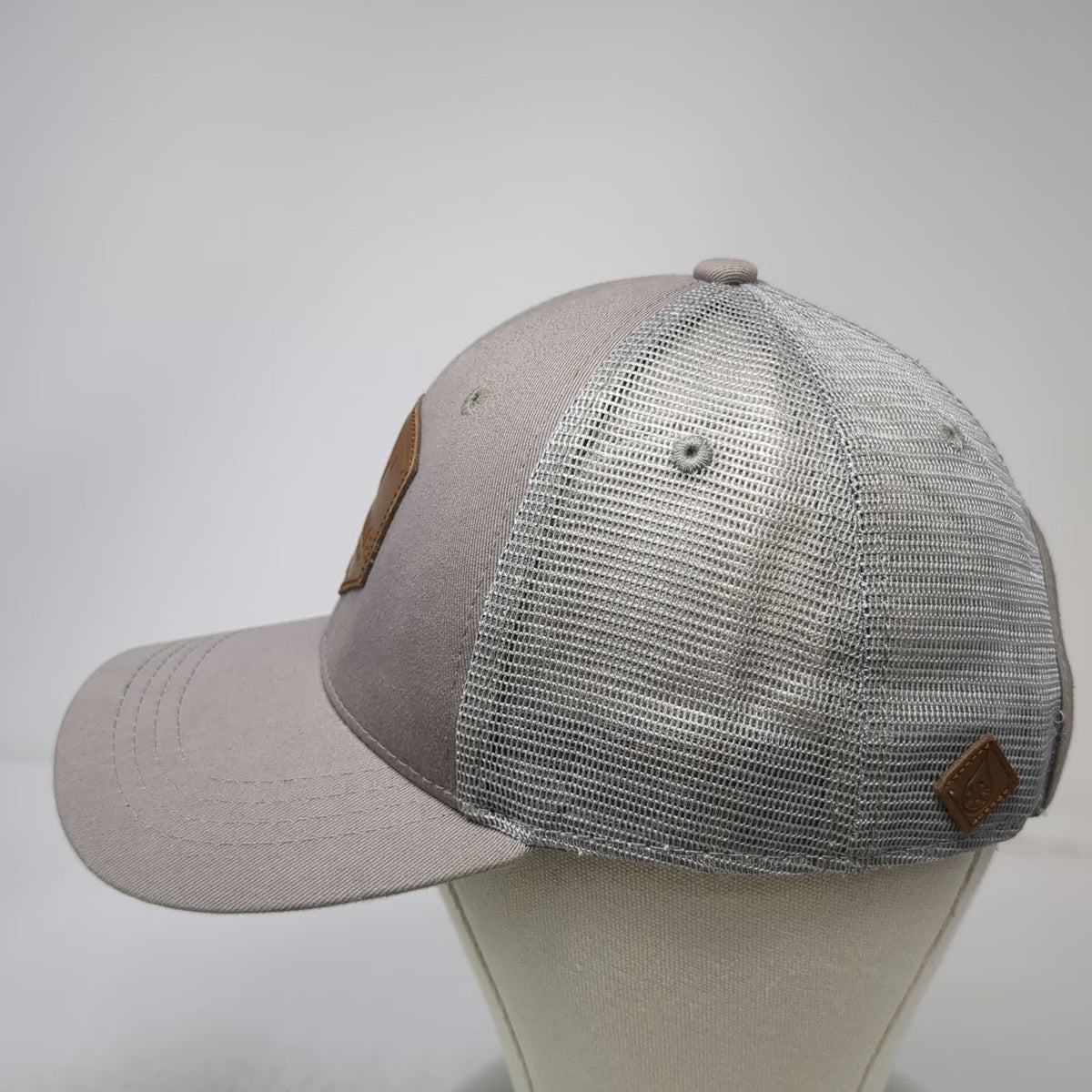 Kind Design Trucker Hat Gray One Size Yosemite National Park Patch Map Brim