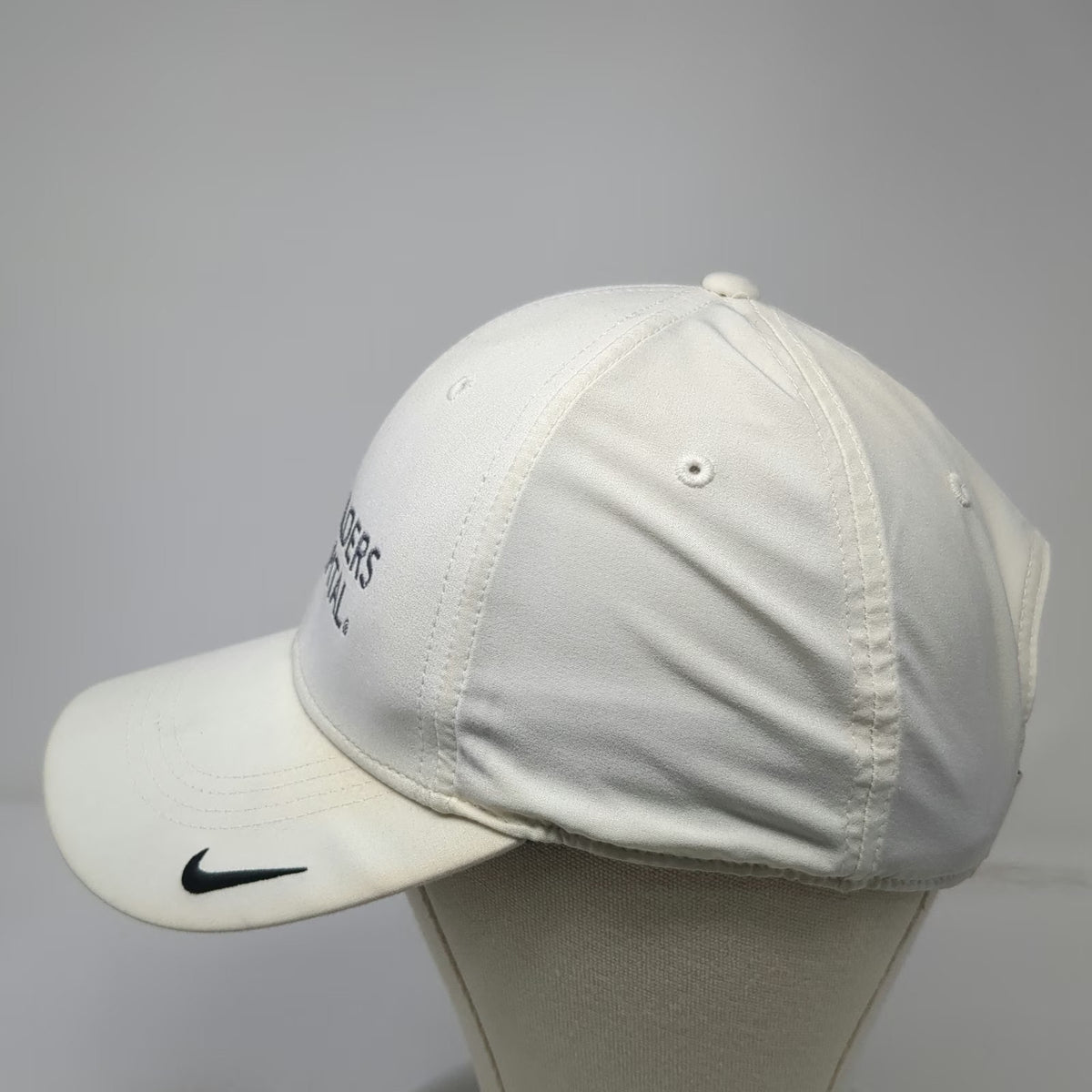 Nike Baseball Cap White One Size Builders Capital Legacy91 Dri-Fit Strapback hat