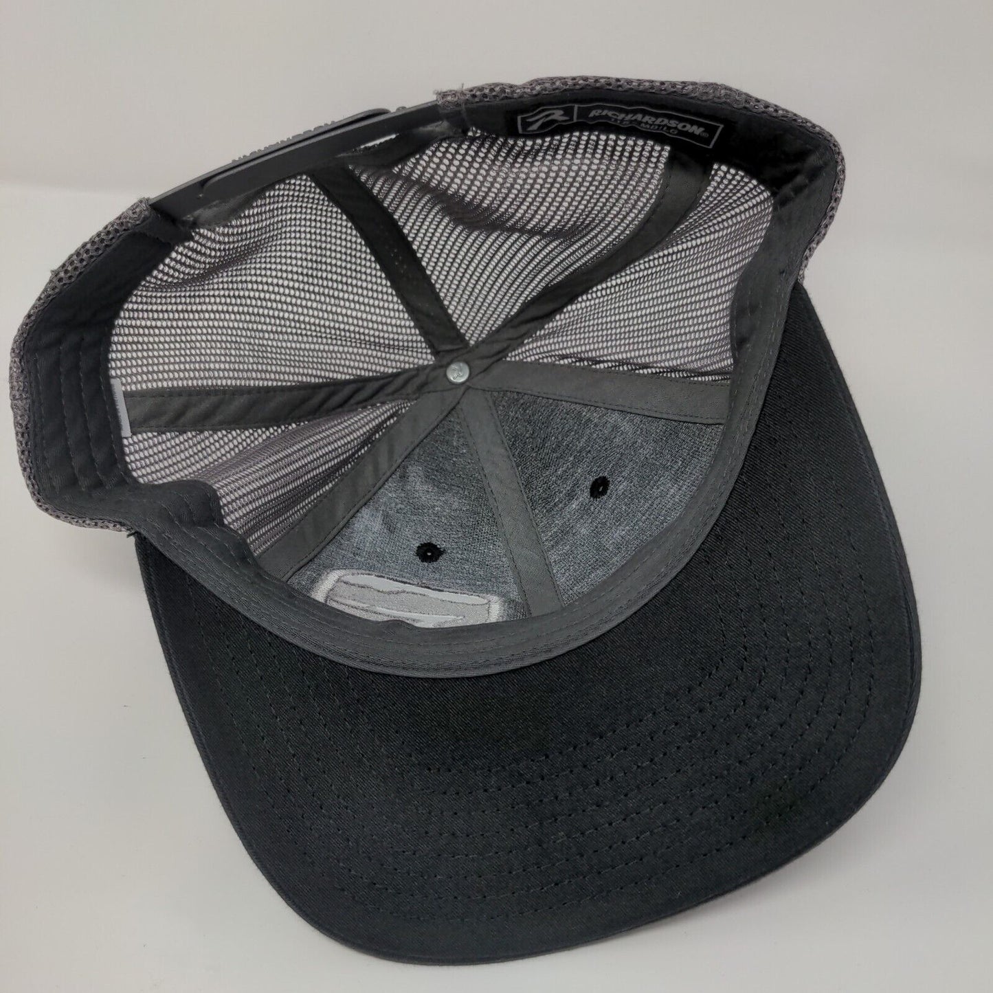 Richardson Snapback Trucker Hat Black M/L Adjustable Mesh Back 6 Panel