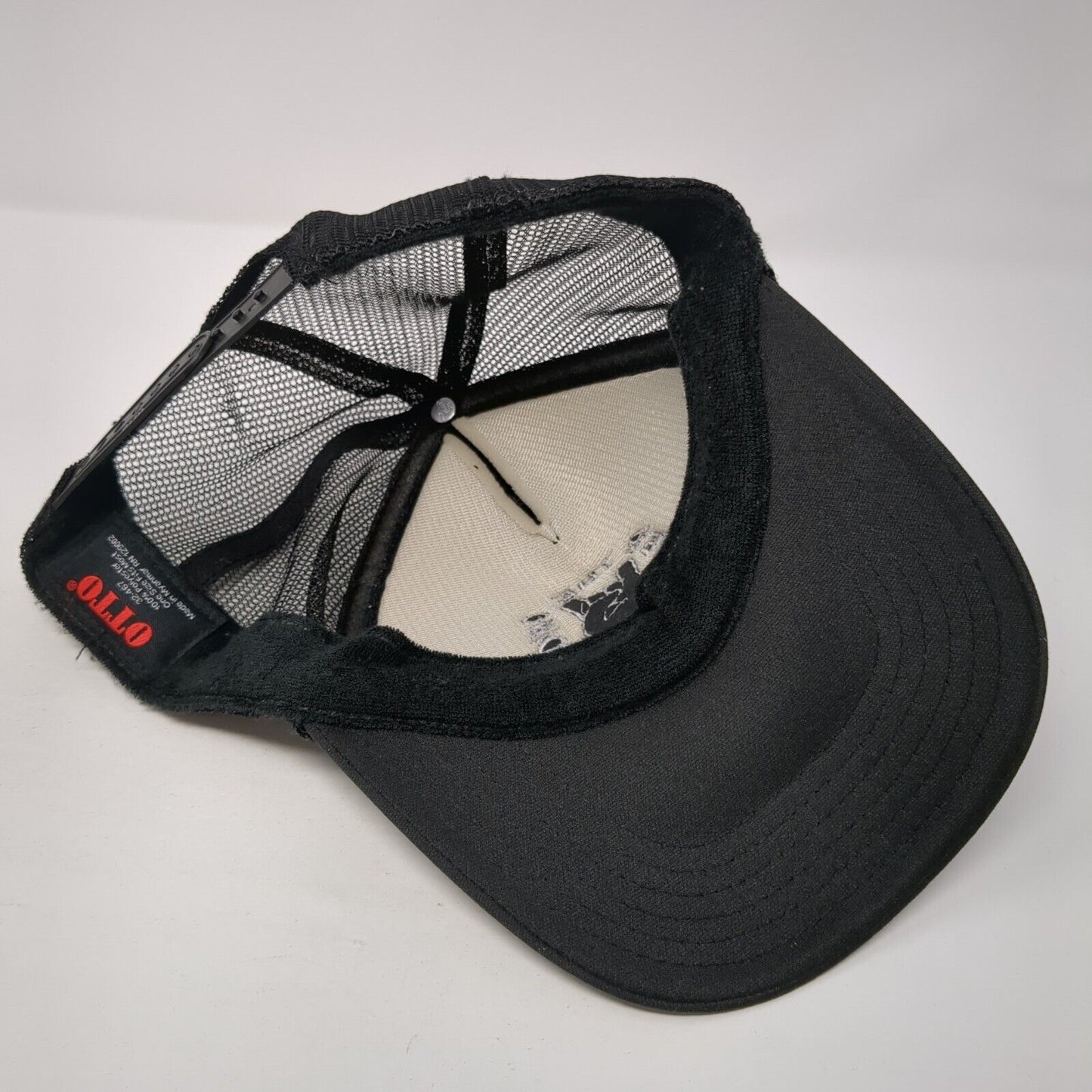Give'r The Onion Boat Club Snapback Trucker Hat Black OS Adjustable Mesh Otto