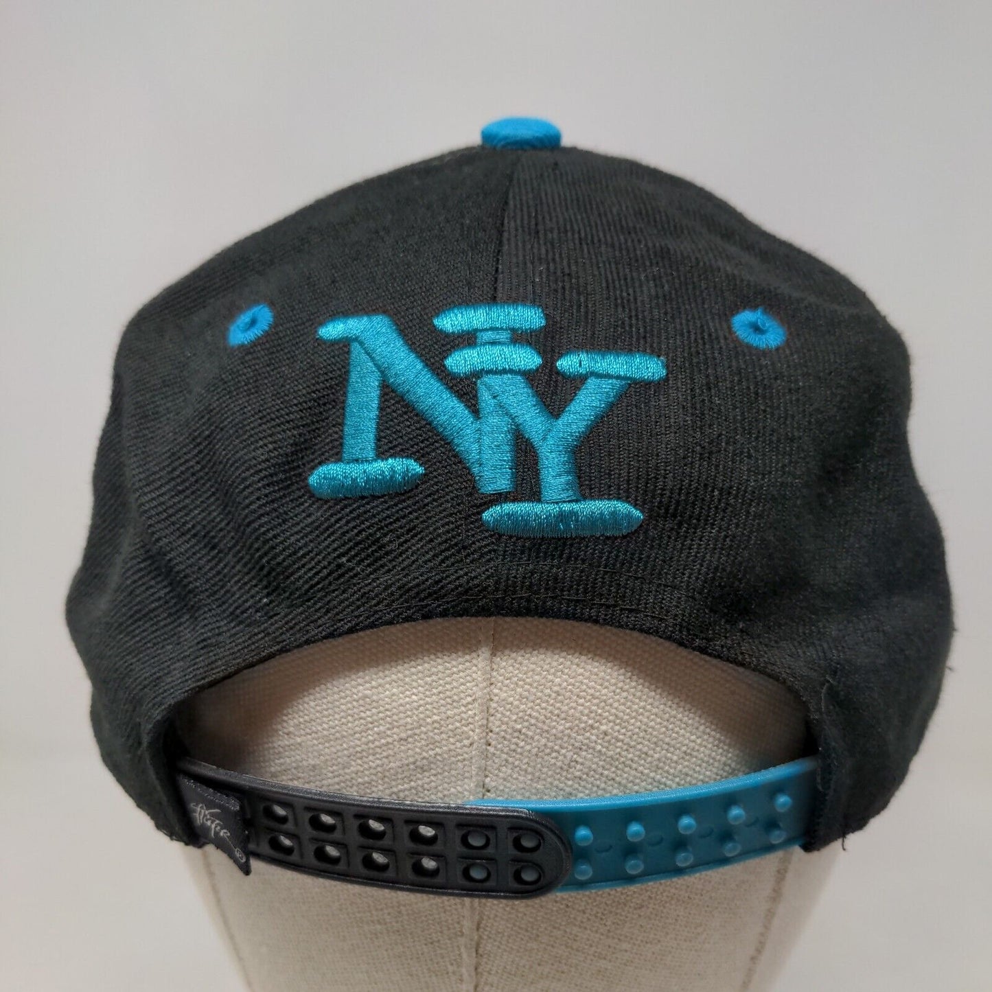 City Hunter Men's Snapback Hat Blue Black Adjustable New York Embroidered Logo