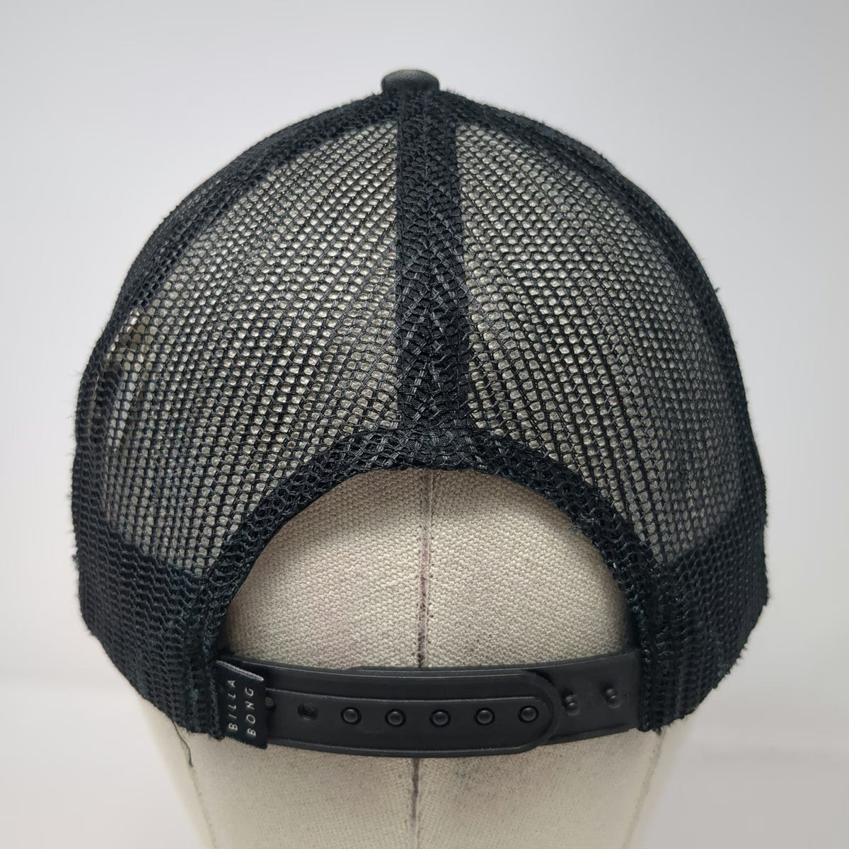 Billabong Trucker Hat Black One Size Snapback Mesh Patch Logo Curved Brim Surf
