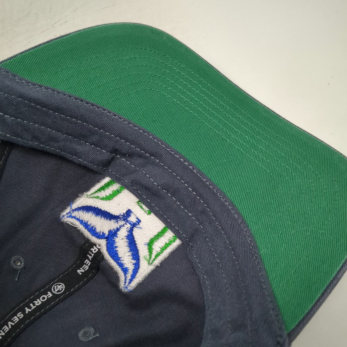 Hartford Whalers NHL '47 Cap Gray L Green Undervisor Logo Embroidered Fitted Hat