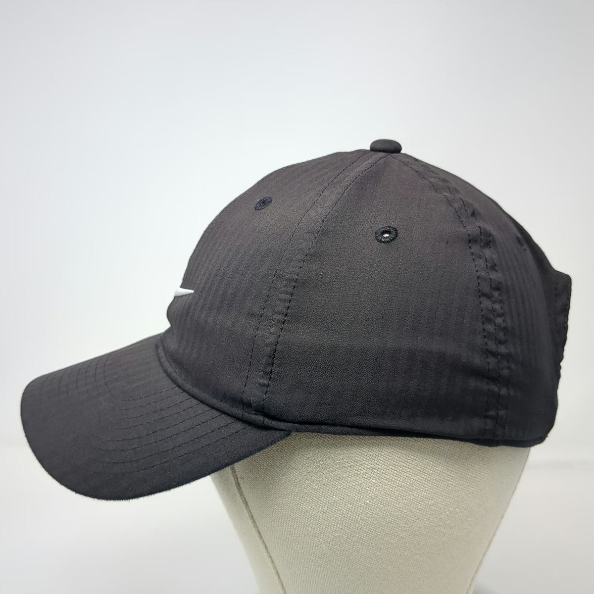 Nike Baseball Cap Black One Size Dri-FIT Legacy91 Swoosh Textured Pinstripe Hat