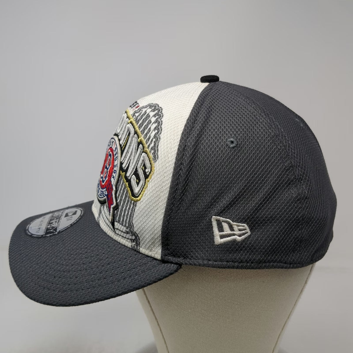 New Era Boston Red Sox MLB Gray One Size Cap Hat World Series Champions 2013
