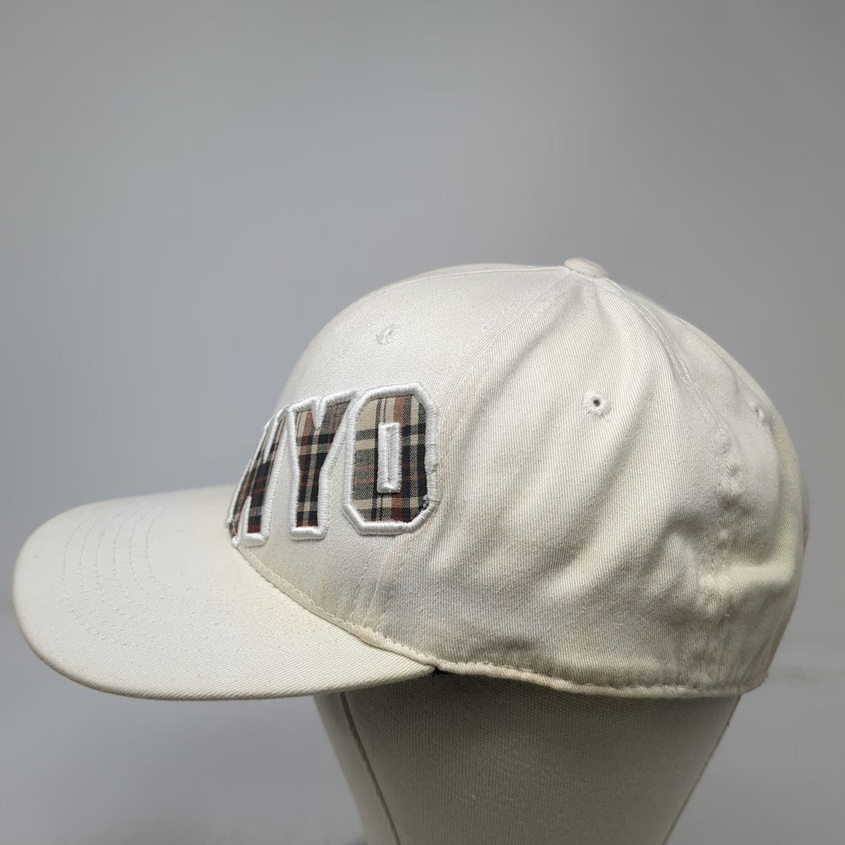 Wyoming Cowboys NCAA Top of the World Cap White One Size WYO Plaid Applique Hat