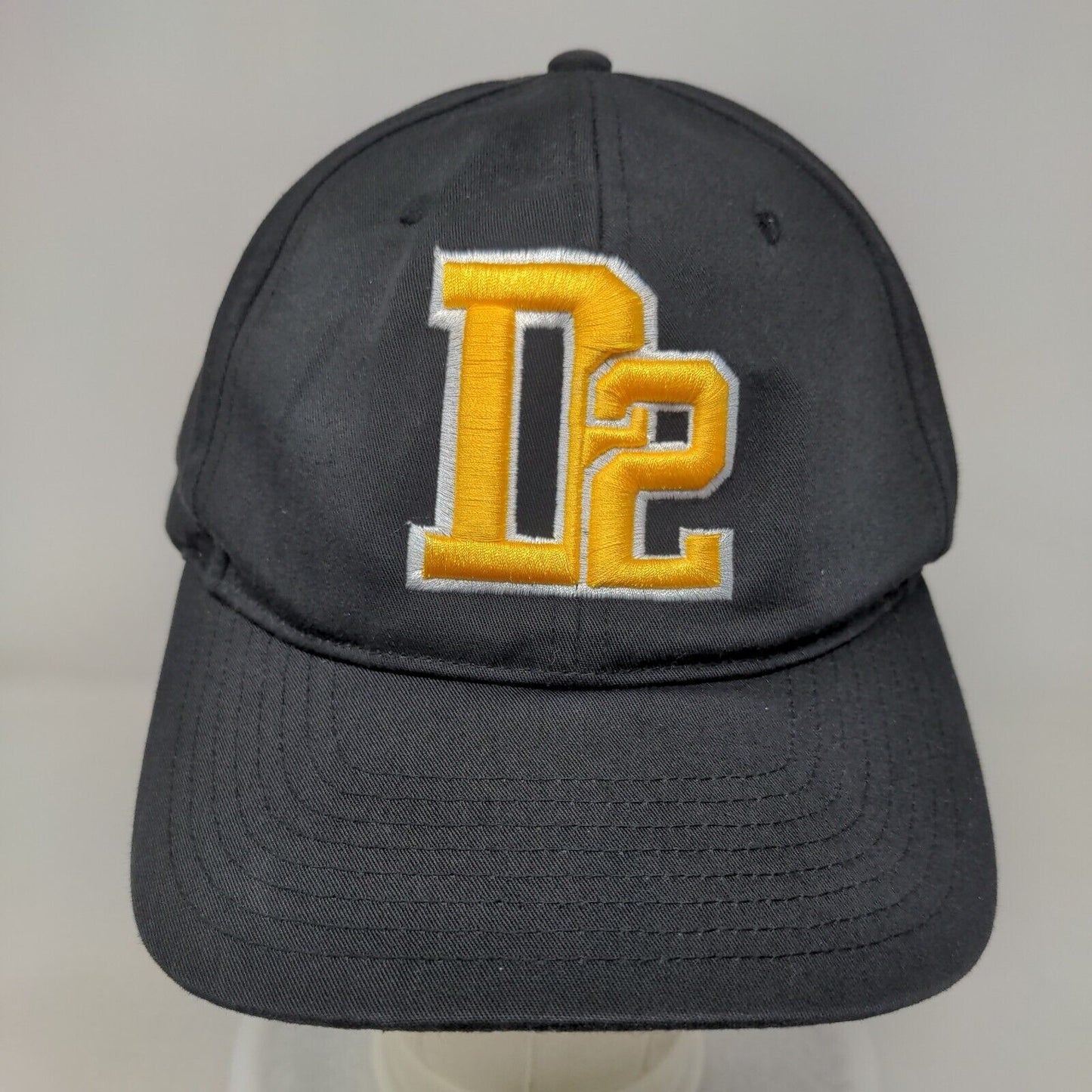 D2 Snapback Hat Black Medium-Large Embroidered Richardson Pro 212