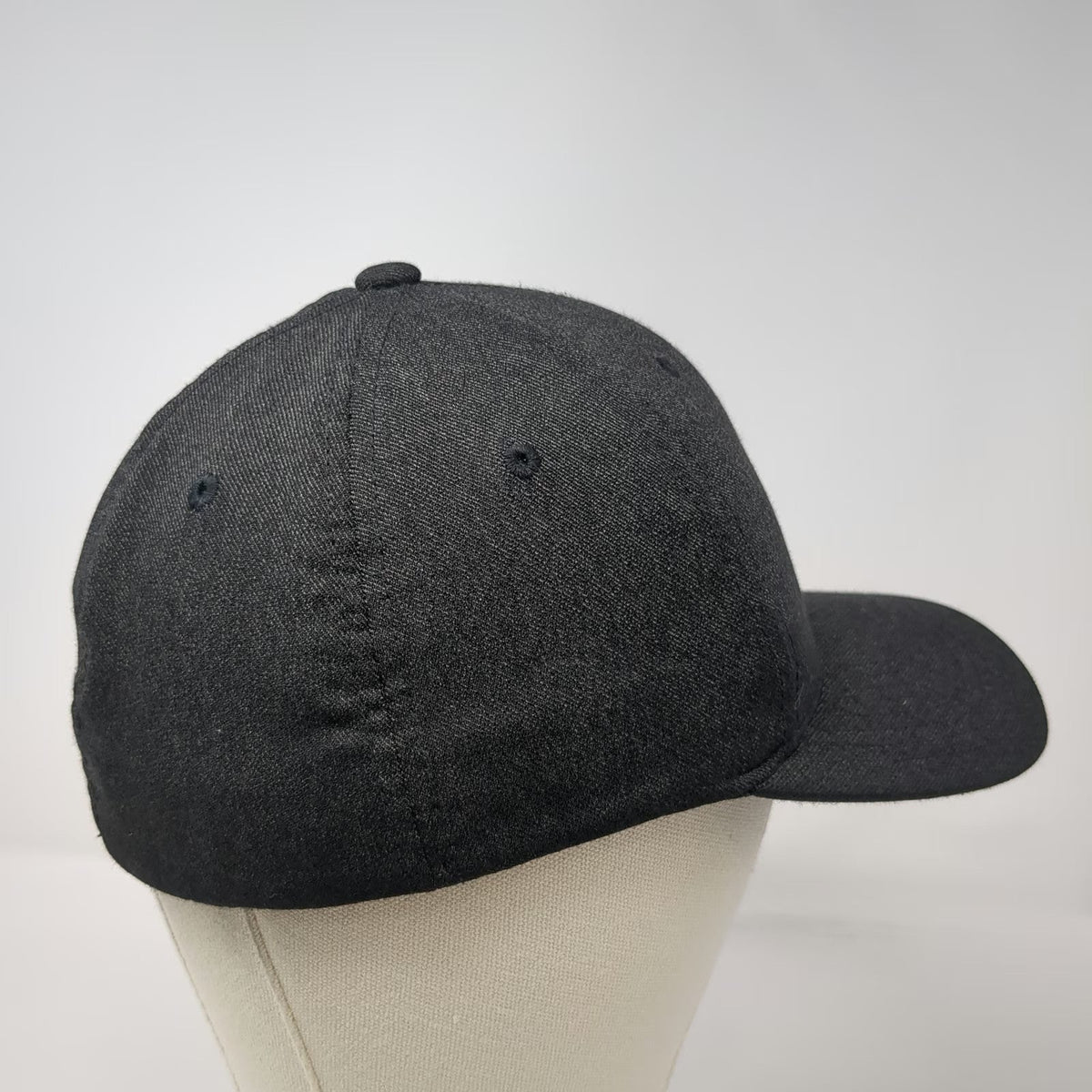 Volcom Baseball Cap Black M Flexfit Embroidered Stone Logo Stretch Fit Hat