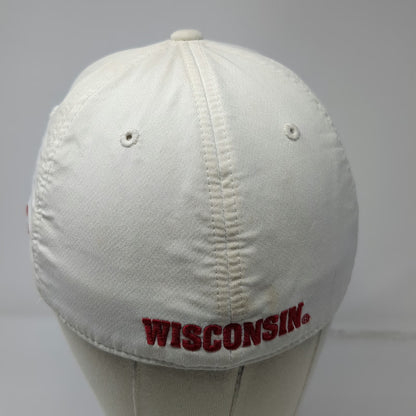 Under Armour Wisconsin Badgers NCAA Cap White Red L Stretch Fit Curved Brim Logo