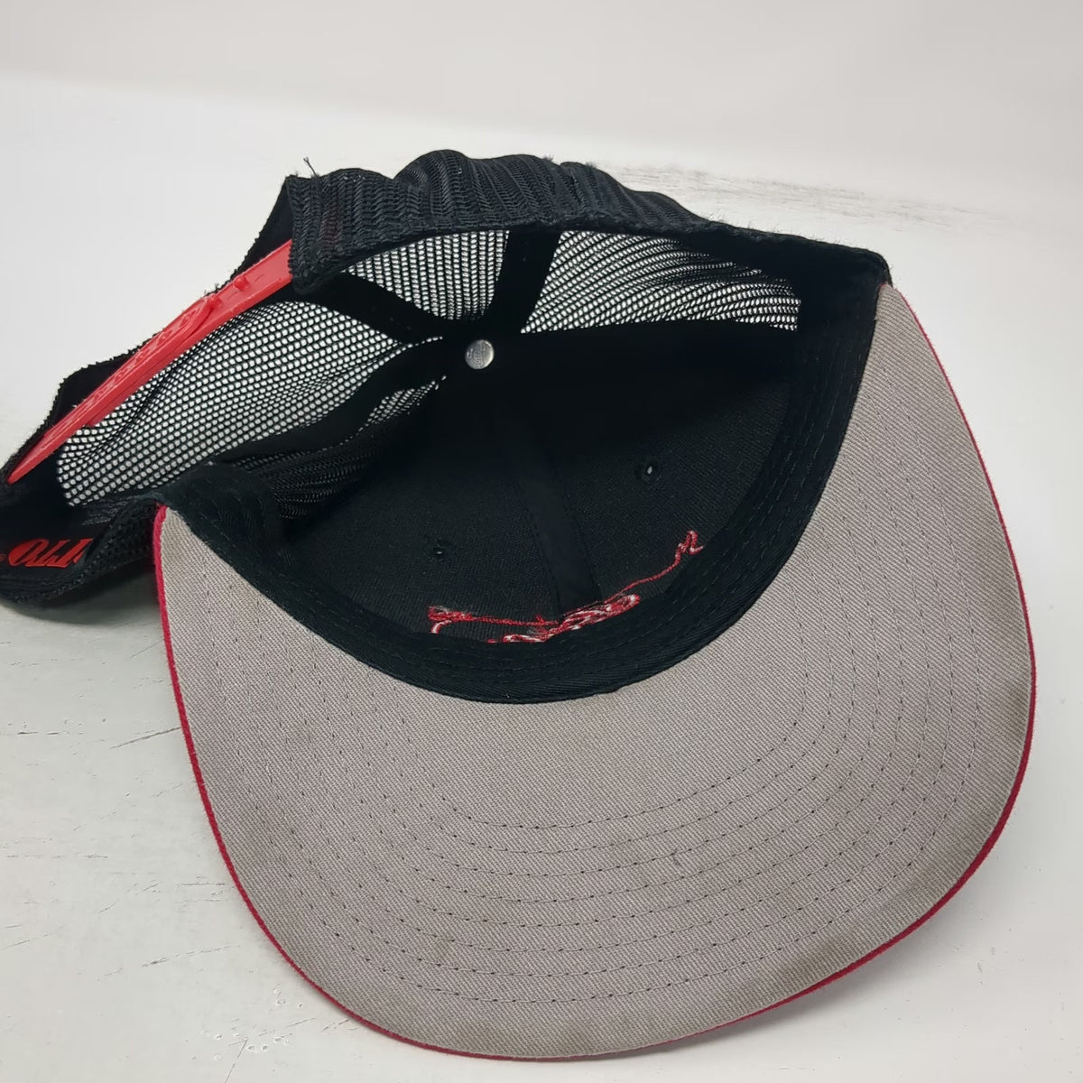 OTTO Trucker Hat Black Red One Size R&R Barbeque Pig Logo Mesh Back Snapback