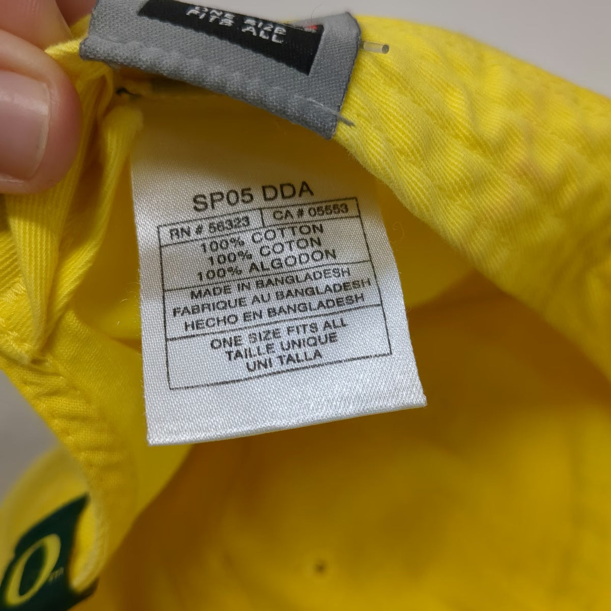 Nike Oregon Ducks NCAA Yellow Green One Size Cap Hat Adjustable Slideback Logo