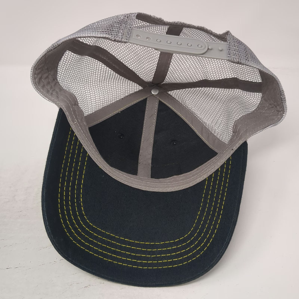 Keen Utility Trucker Hat Black One Size Gray Mesh Back Yellow Stitching Patch