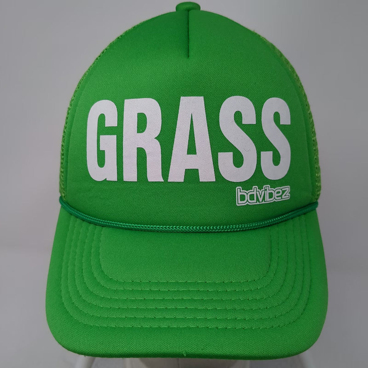 bdvibez Grass Green White One Size Trucker Hat Snapback Mesh 5 Panel Rope Foam