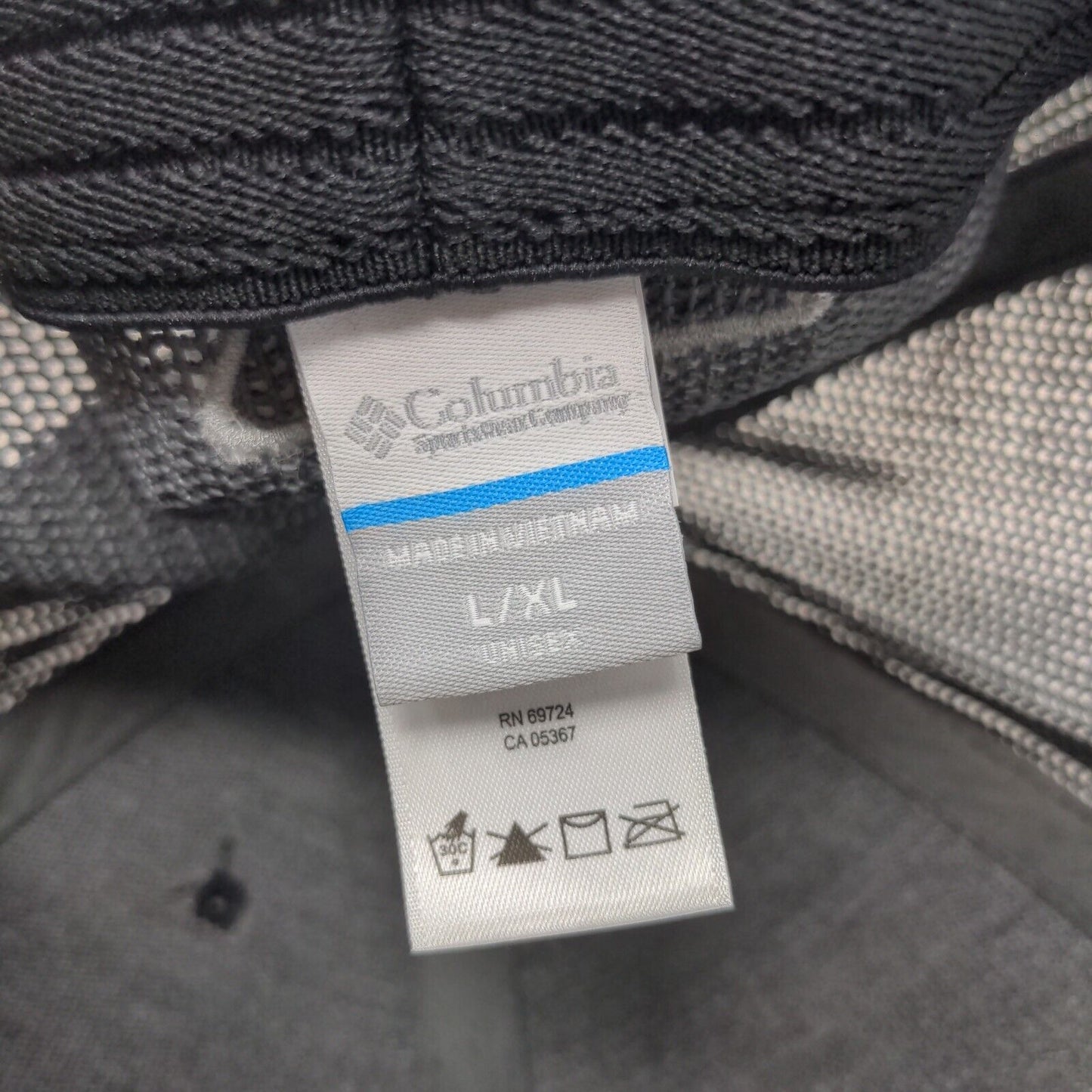 Columbia PFG Men's Fitted Mesh Back Hat Black Size L/XL Embroidered Fish Flag