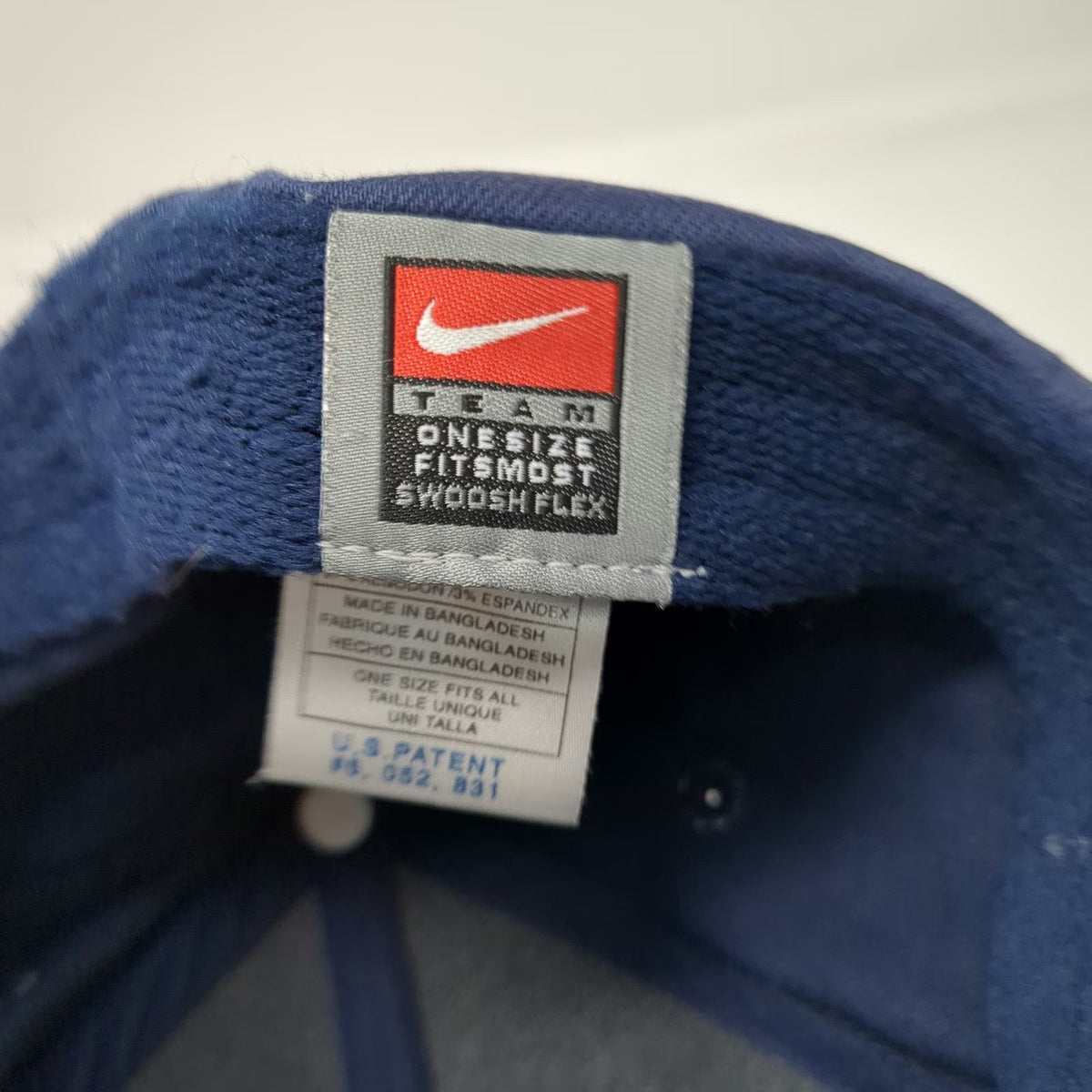 Nike Gonzaga Bulldogs NCAA Cap Blue One Size OSFM Swoosh Flex Stretch Fit Hat