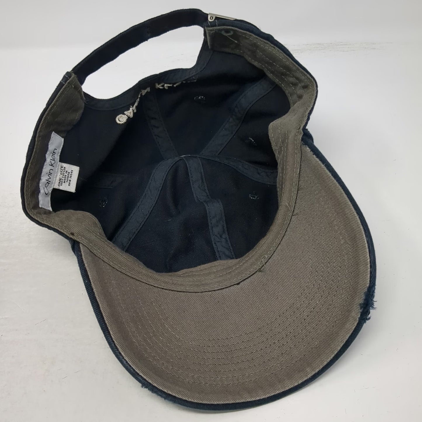 Calvin Klein Baseball Cap Black One Size Distressed Graphic Slideback Hat