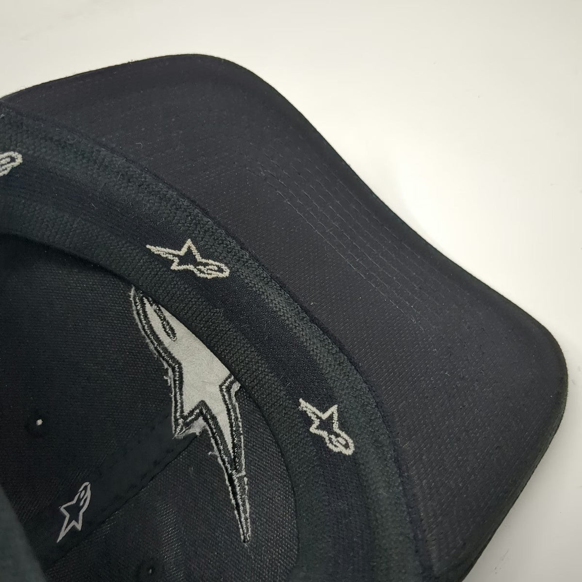 Alpinestars Baseball Cap Black XL Fitted Tonal Logo Stretch Fit Motorsports Hat