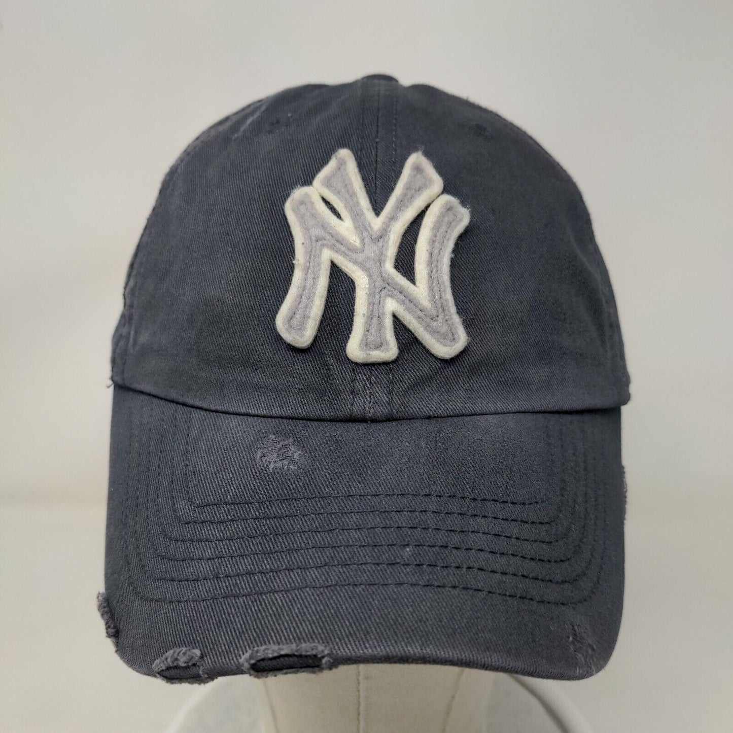 '47 Twins Fitted Hat Blue Size Small New York Yankees MLB Distressed