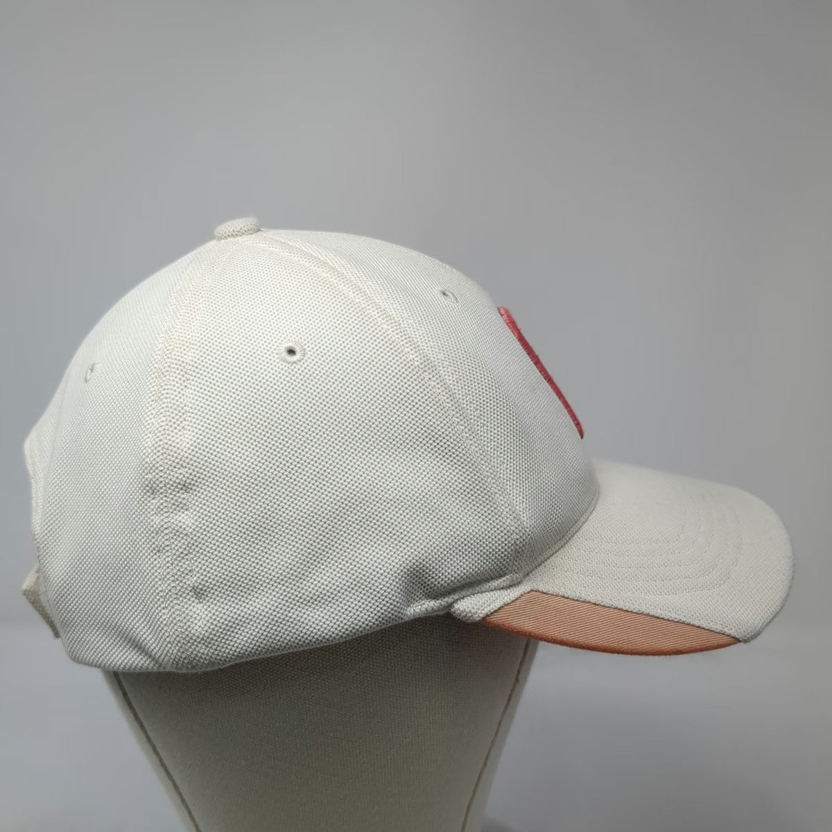 Nike Oregon State Beavers NCAA White Cap One Size Orange Underbill Swoosh Hat
