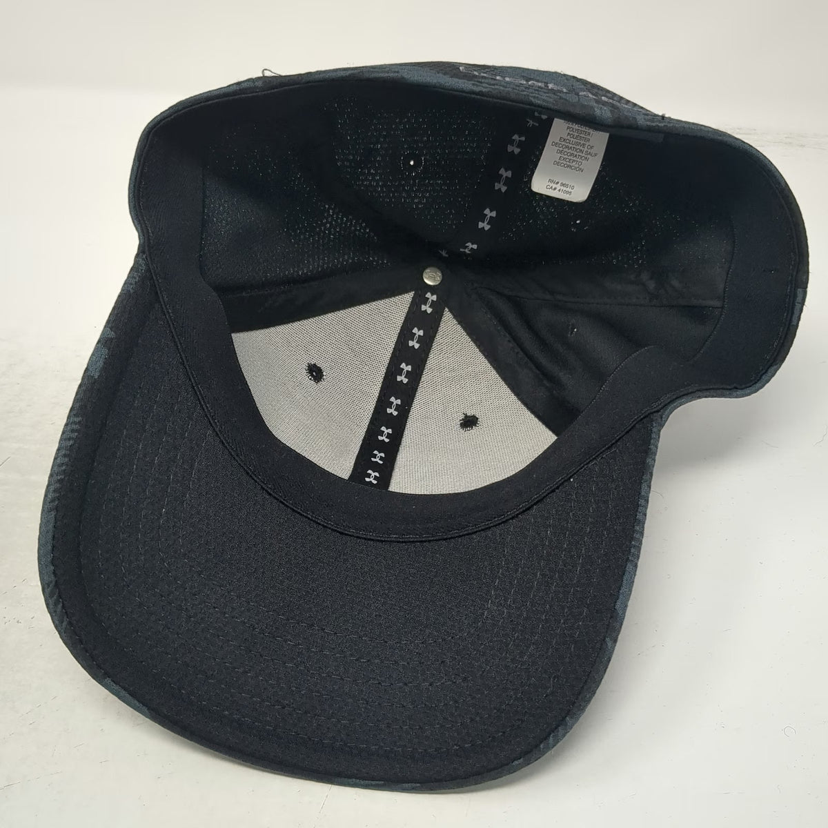 Under Armour Baseball Cap Gray L Camo Stretch Fit Hat Embroidered Logo Athletic