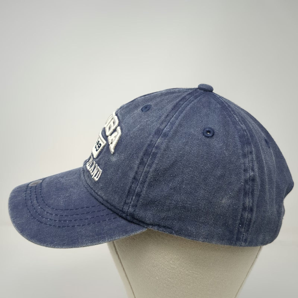 Jo Ann's Baseball Cap Blue M Aruba One Happy Island Embroidered Slideback Hat
