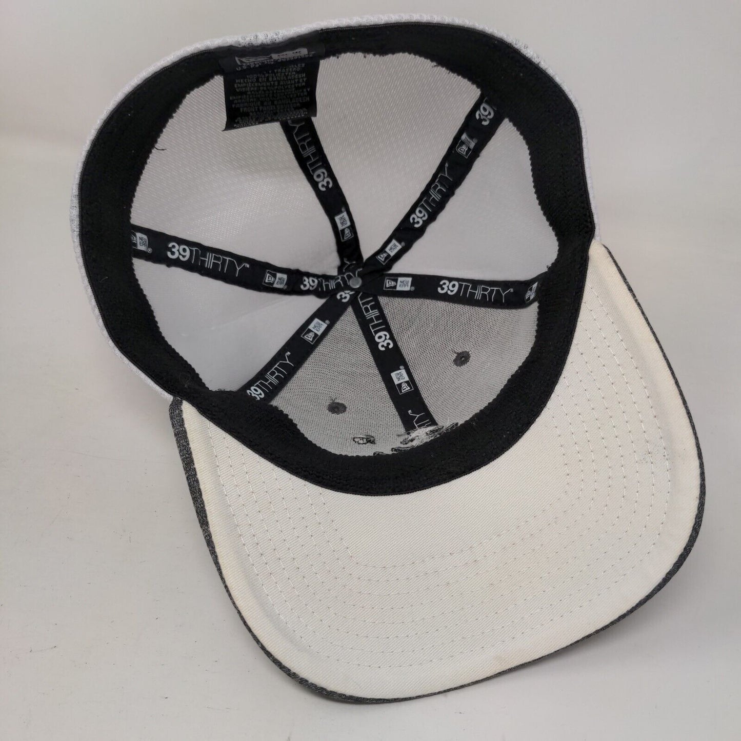 New Era 39Thirty Fitted Mesh Back Hat Gray Medium/Large Embroidered