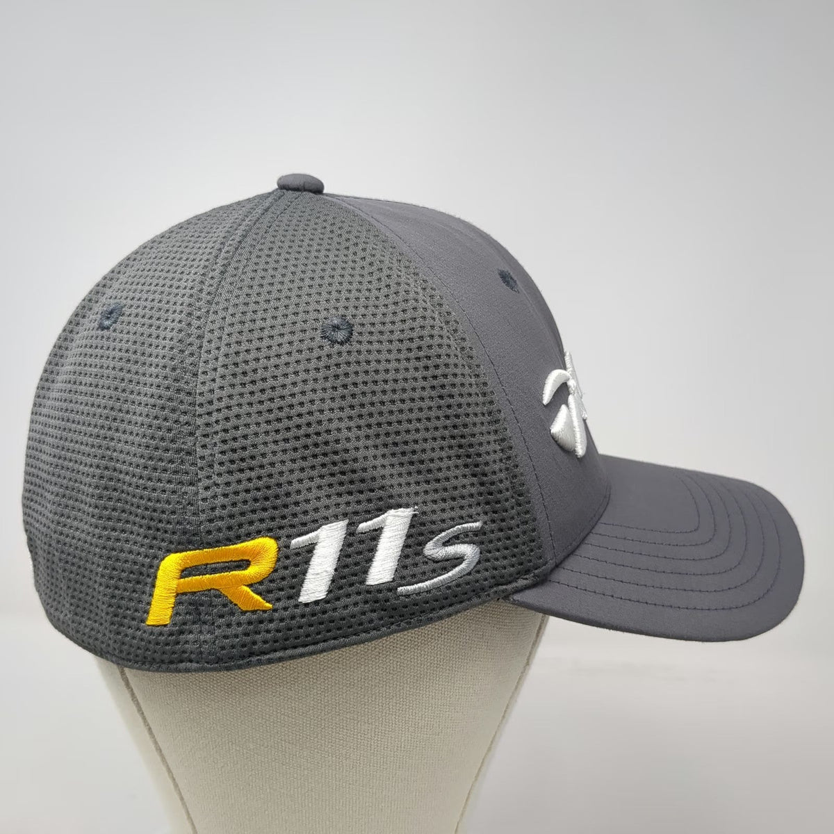 TaylorMade Baseball Cap Gray XL Mesh Back A-Flex RBZ R11s Golf Breathable Hat