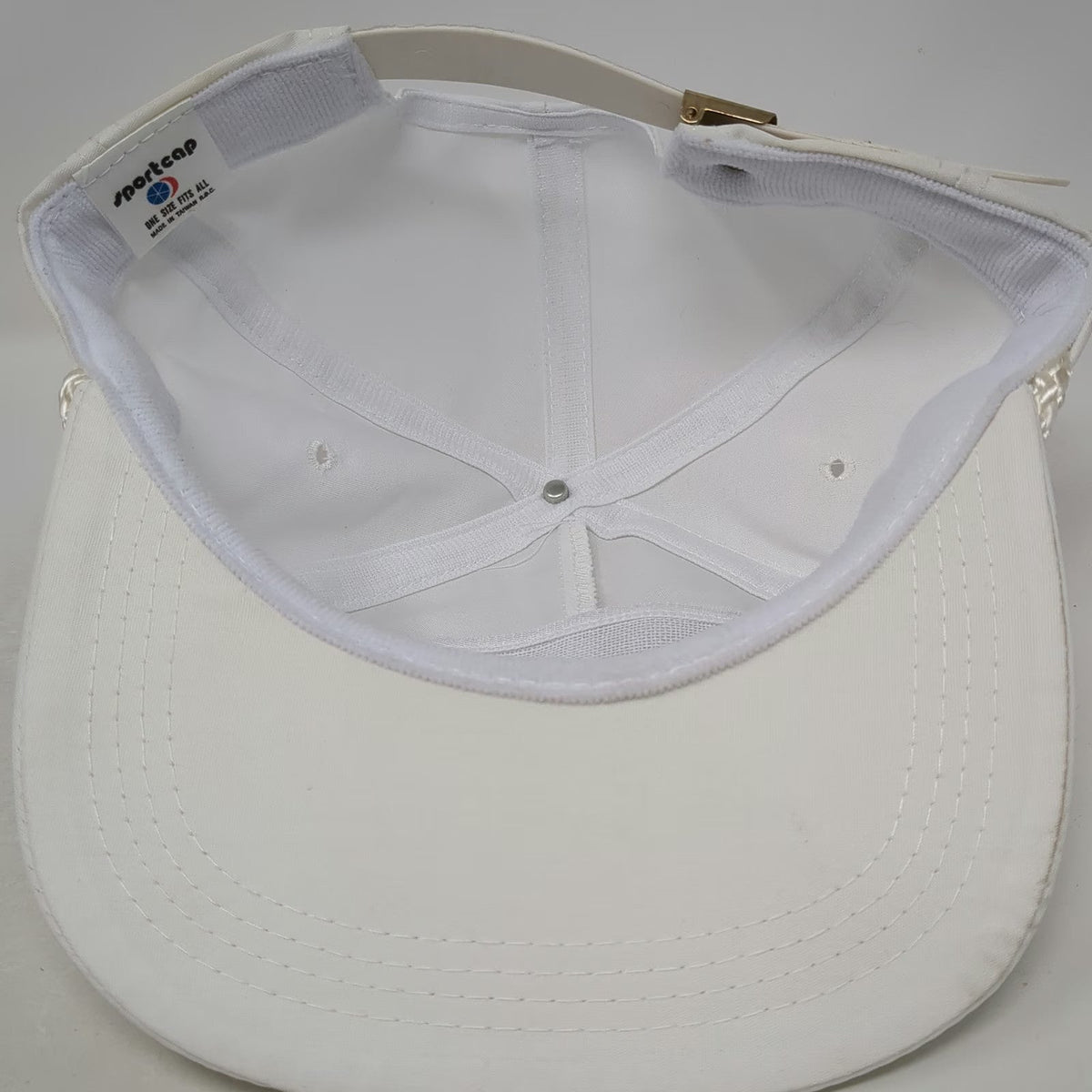 Sportcap 5 Panel White One Size Hat Rope Brim Whirljet Embroidered Strapback