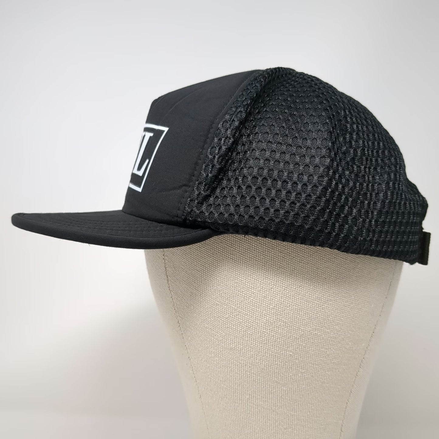 Black 5 Panel One Size Hat HNL Coffee Mesh Back Strapback Buckle Closure Logo