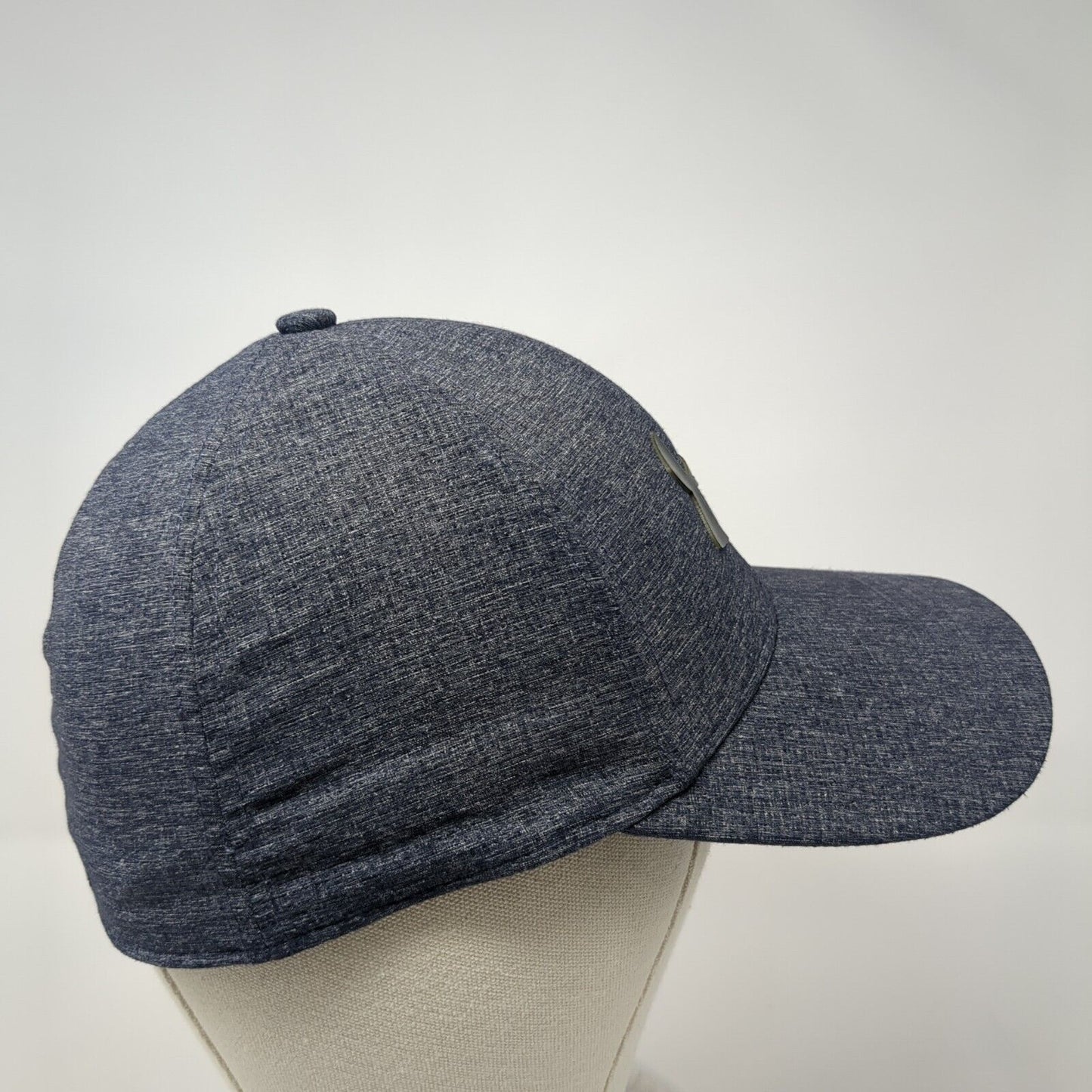 Under Armour CoolSwitch Fitted Hat Blue M/L Logo 6 Panel Outdoor