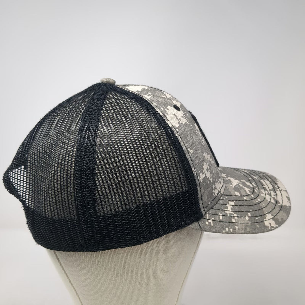 Bioworld Trucker Hat Gray Black One Size Digital Camo U.S. Army Snapback hat