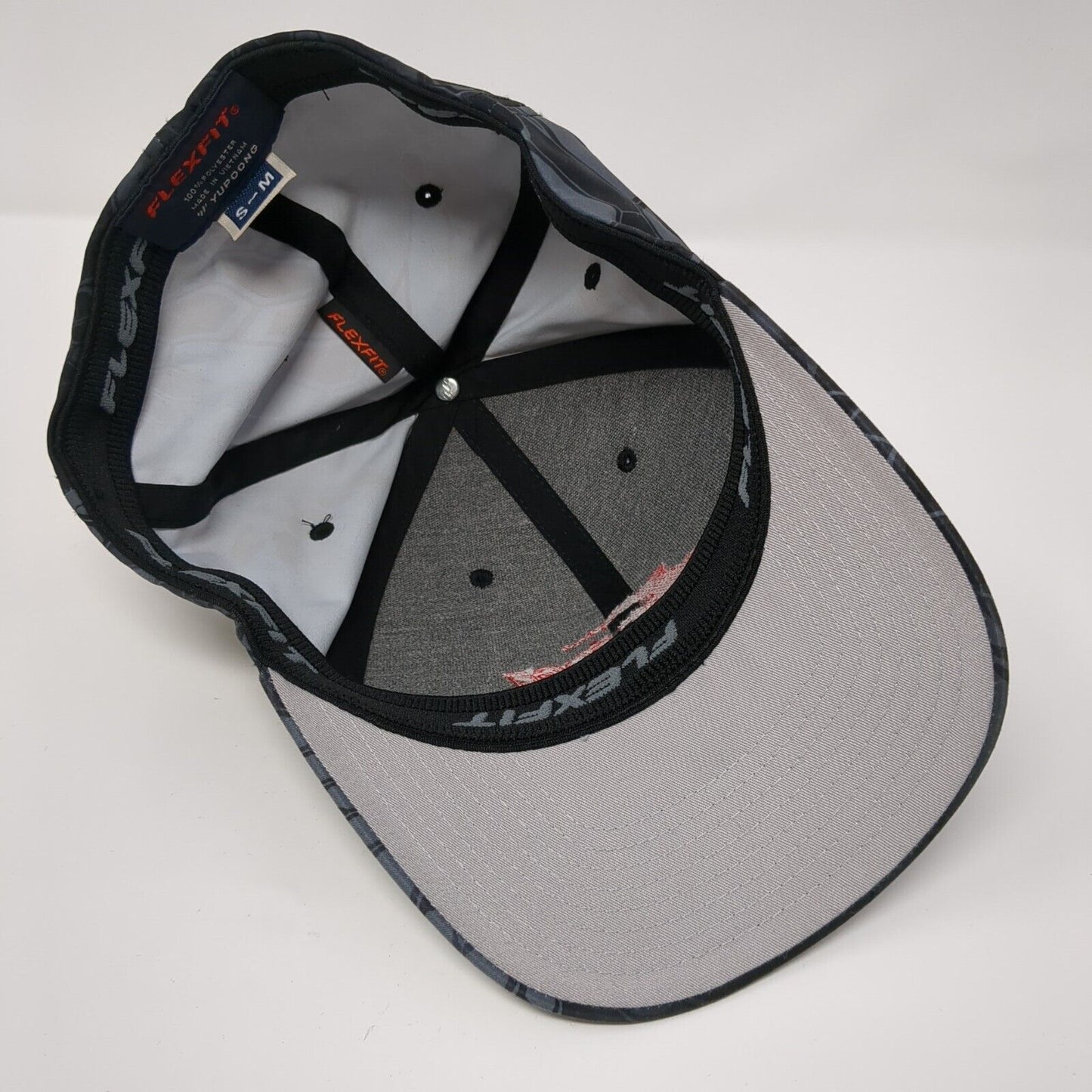 Edge Performance Sports Fitted Hat Camo S-M Embroidered Flexfit Yupoong