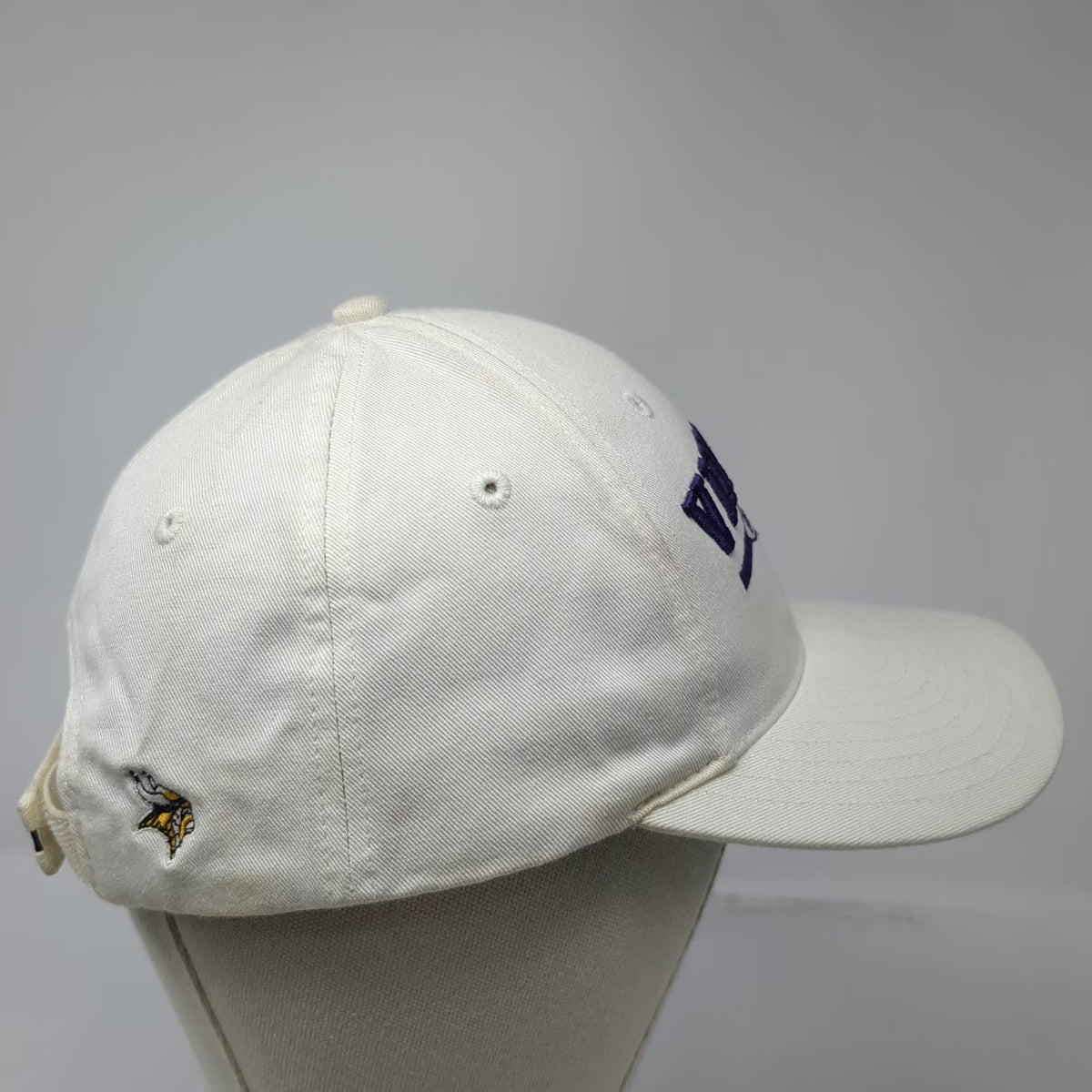 Minnesota Vikings NFL Reebok Hat White One Size Adjustable Strapback Cotton Logo
