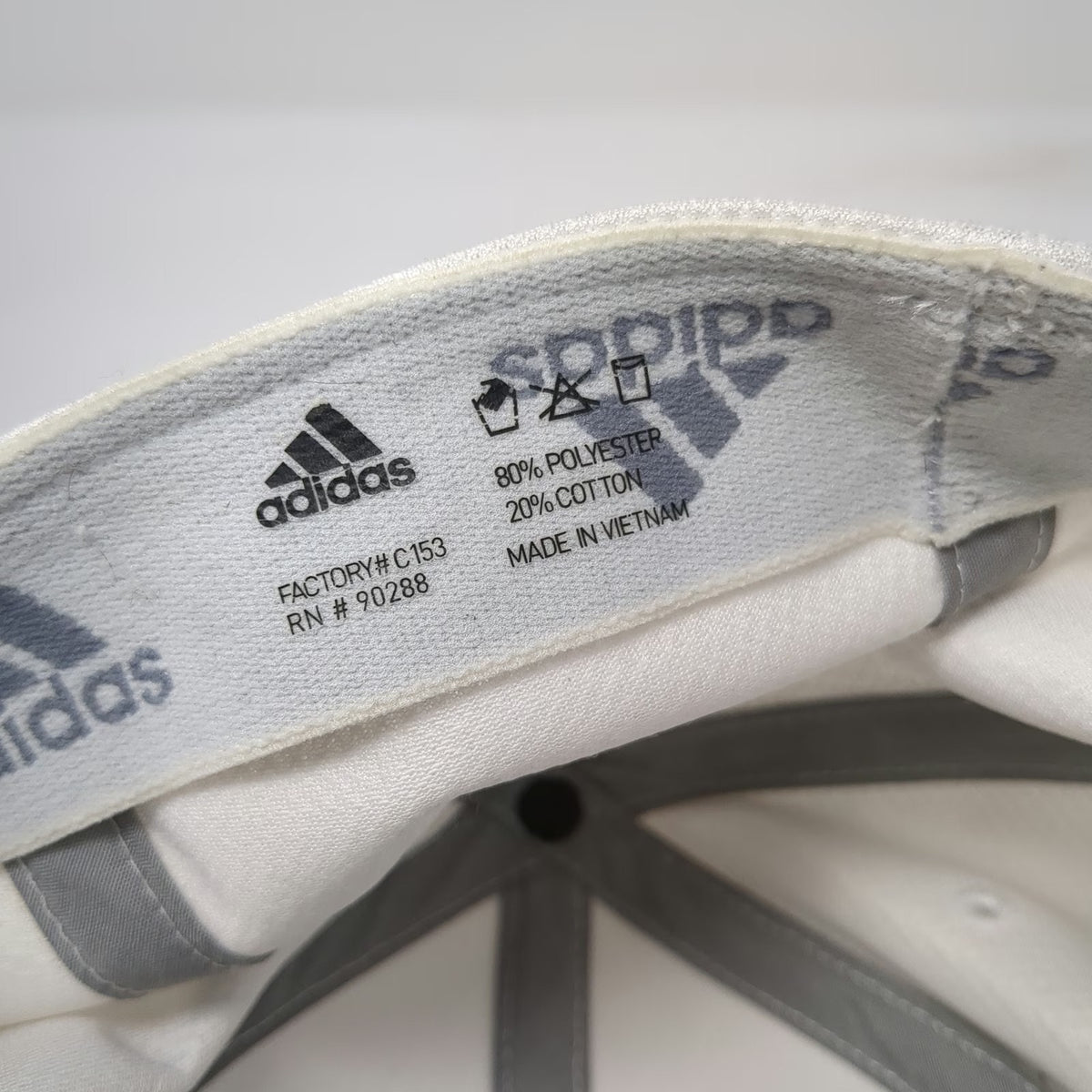 Adidas Baseball Cap White XL Stretch Fit Embroidered Mountain Logo Sport Hat