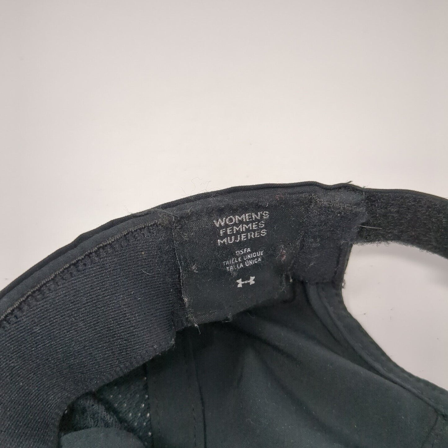 Under Armour Women's Strapback Hat Black One Size Adjustable Breathable Mesh